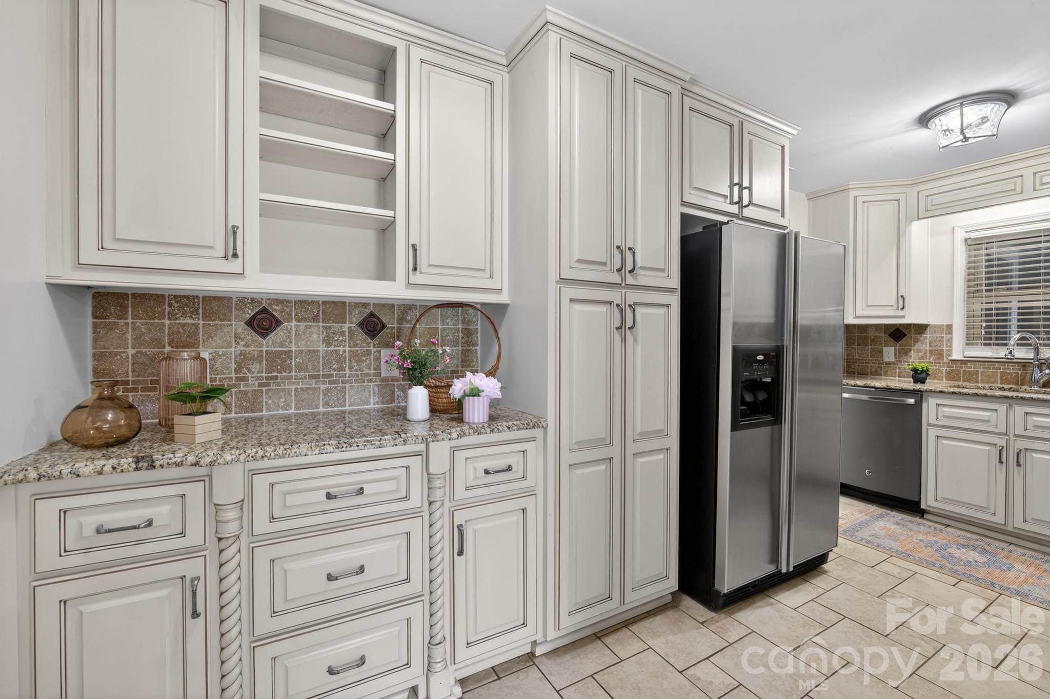 2411 Allendale Circle — Lenoir