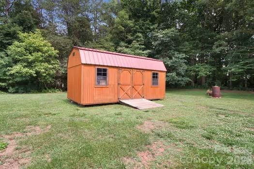 138 Shumaker Drive — Statesville