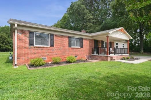 138 Shumaker Drive — Statesville