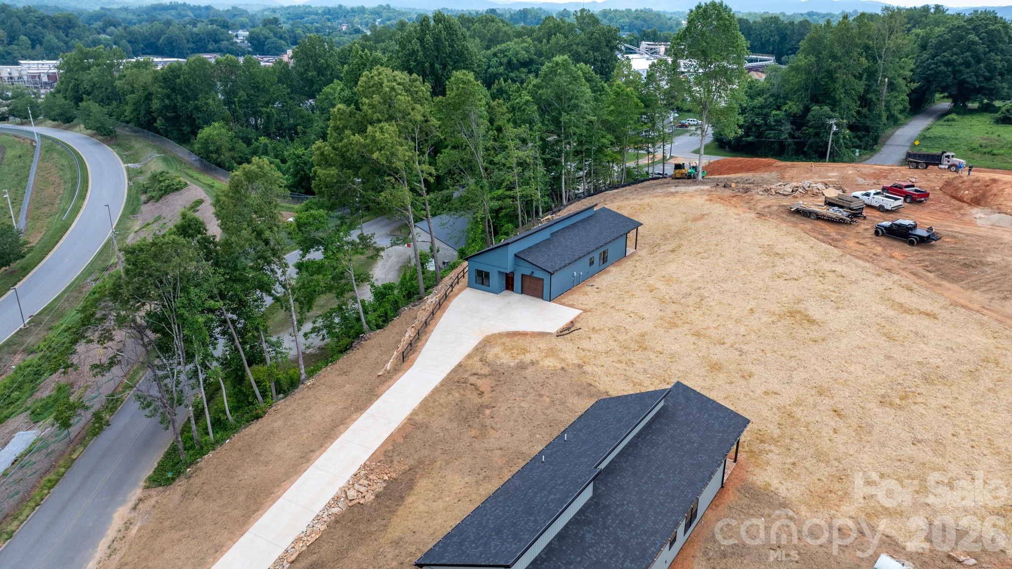 909 Overlook Drive SW — Lenoir