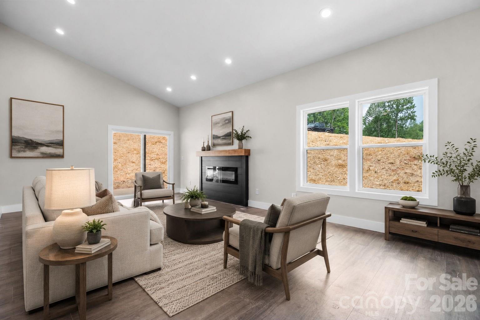 909 Overlook Drive SW — Lenoir