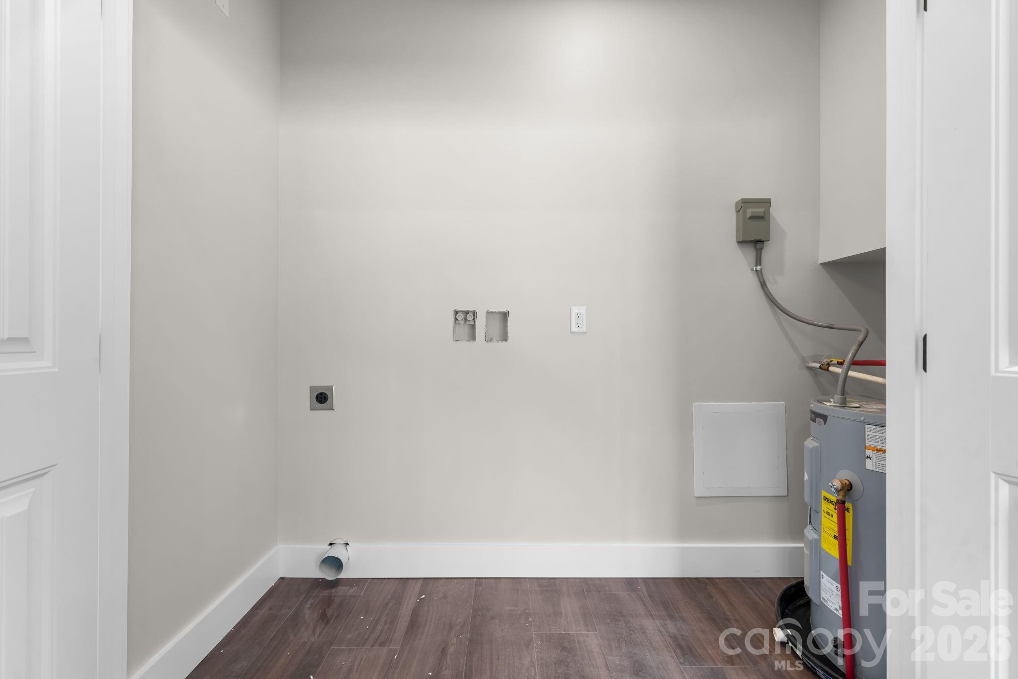 909 Overlook Drive SW — Lenoir