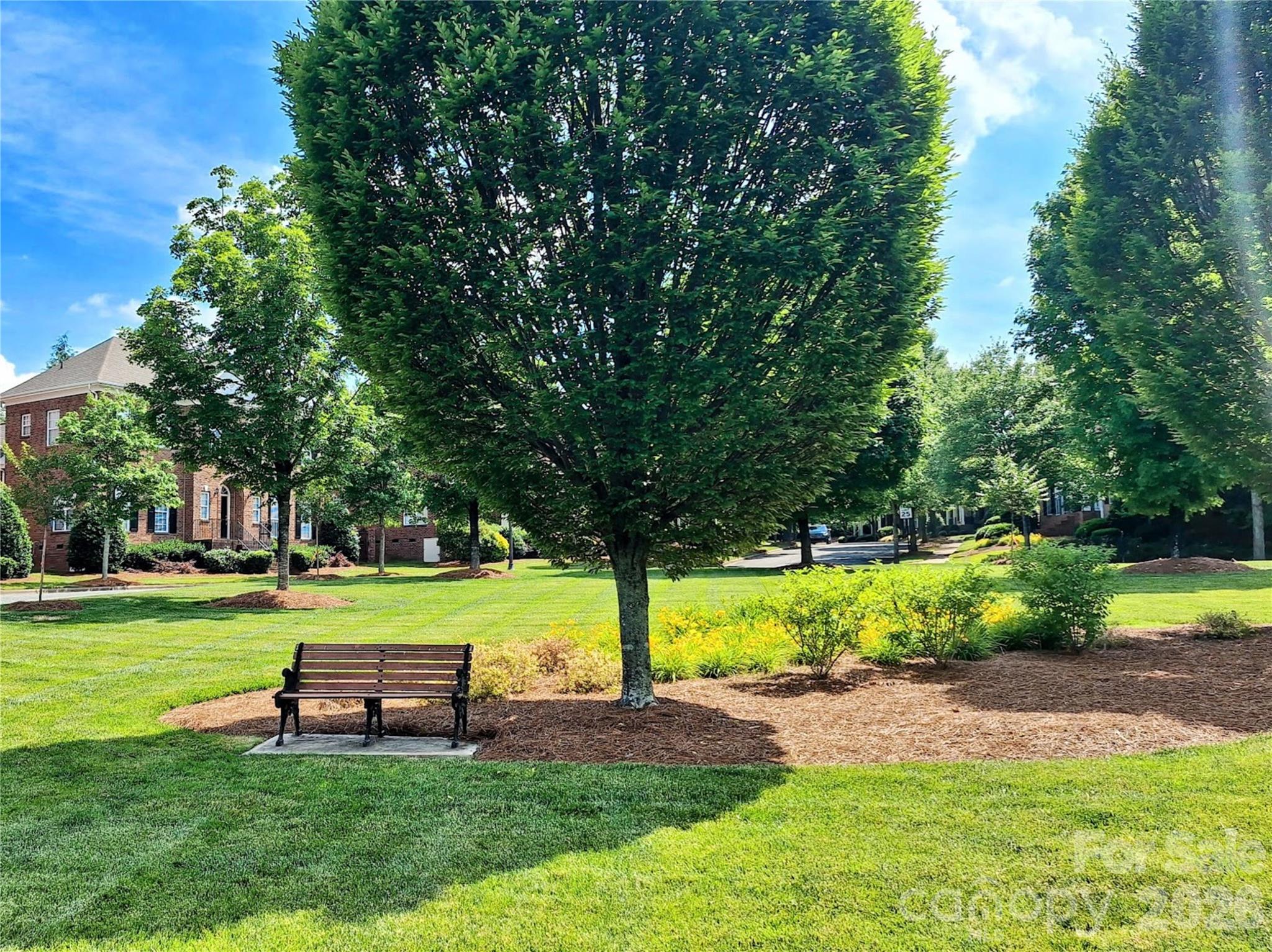 232 Hawthorne Park Avenue — Belmont