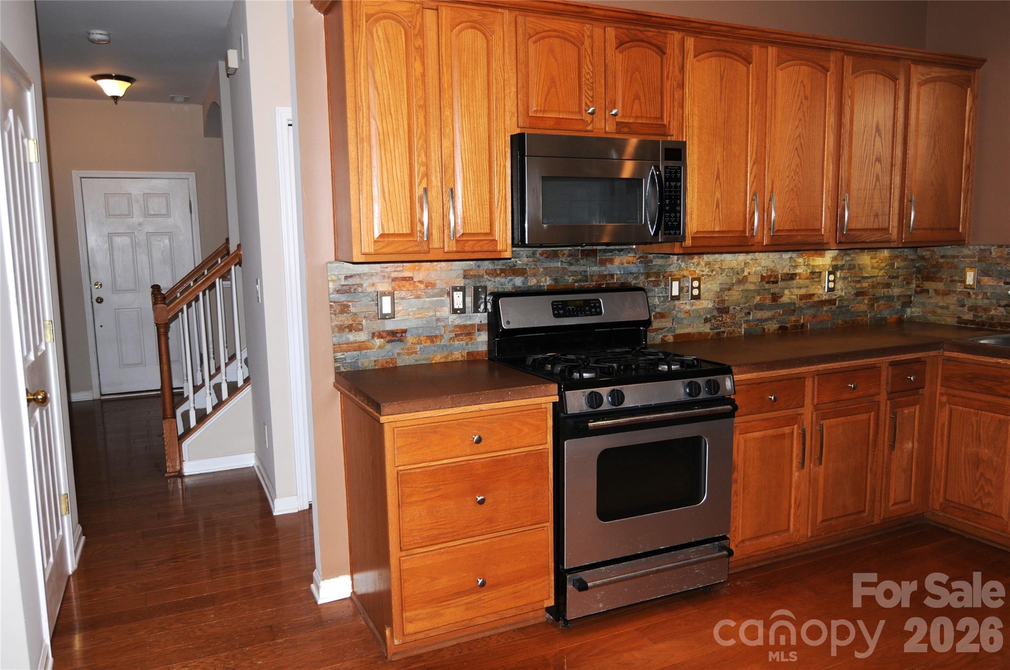 12735 Cross Dale Drive — Huntersville