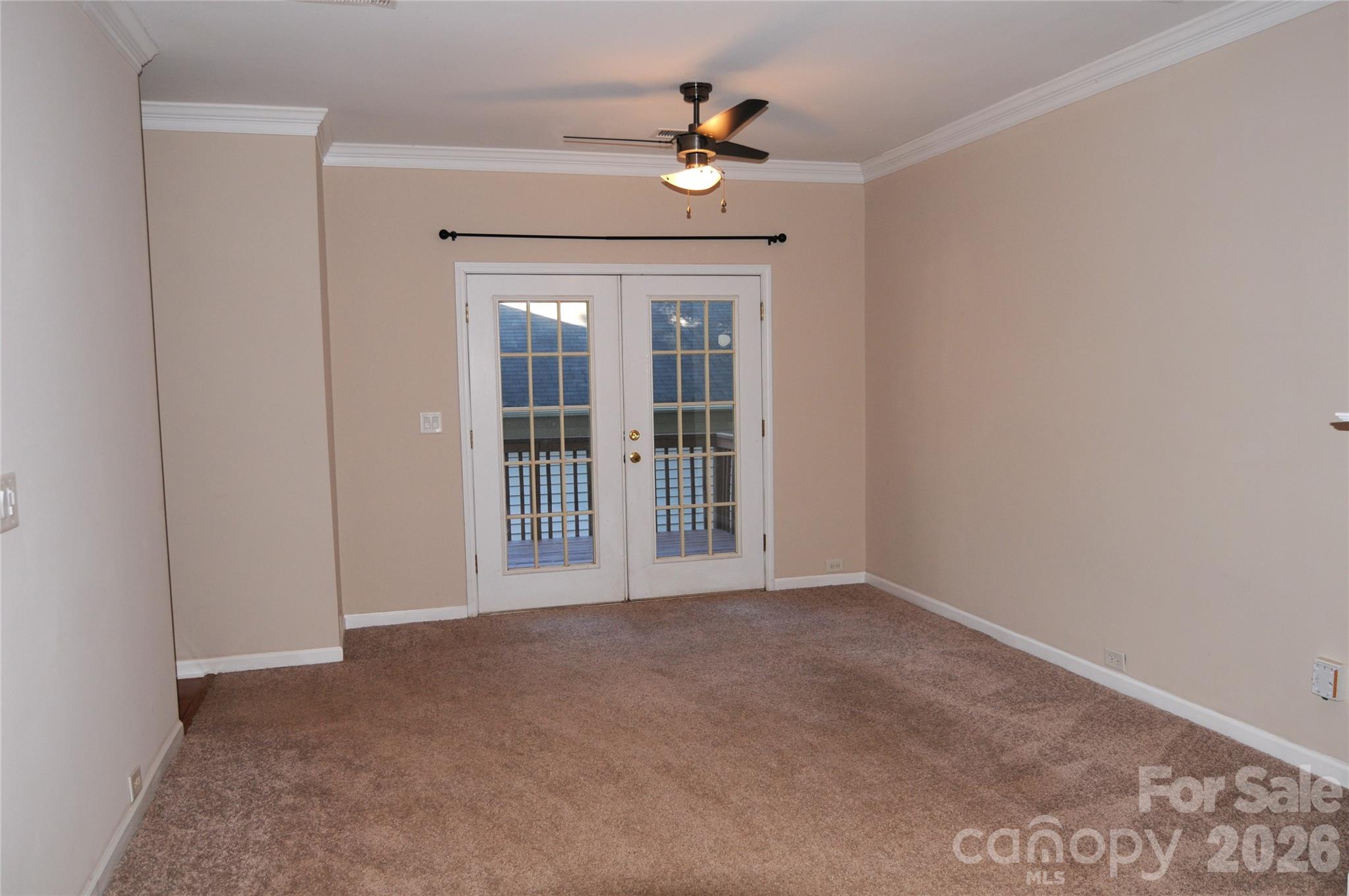 12735 Cross Dale Drive — Huntersville