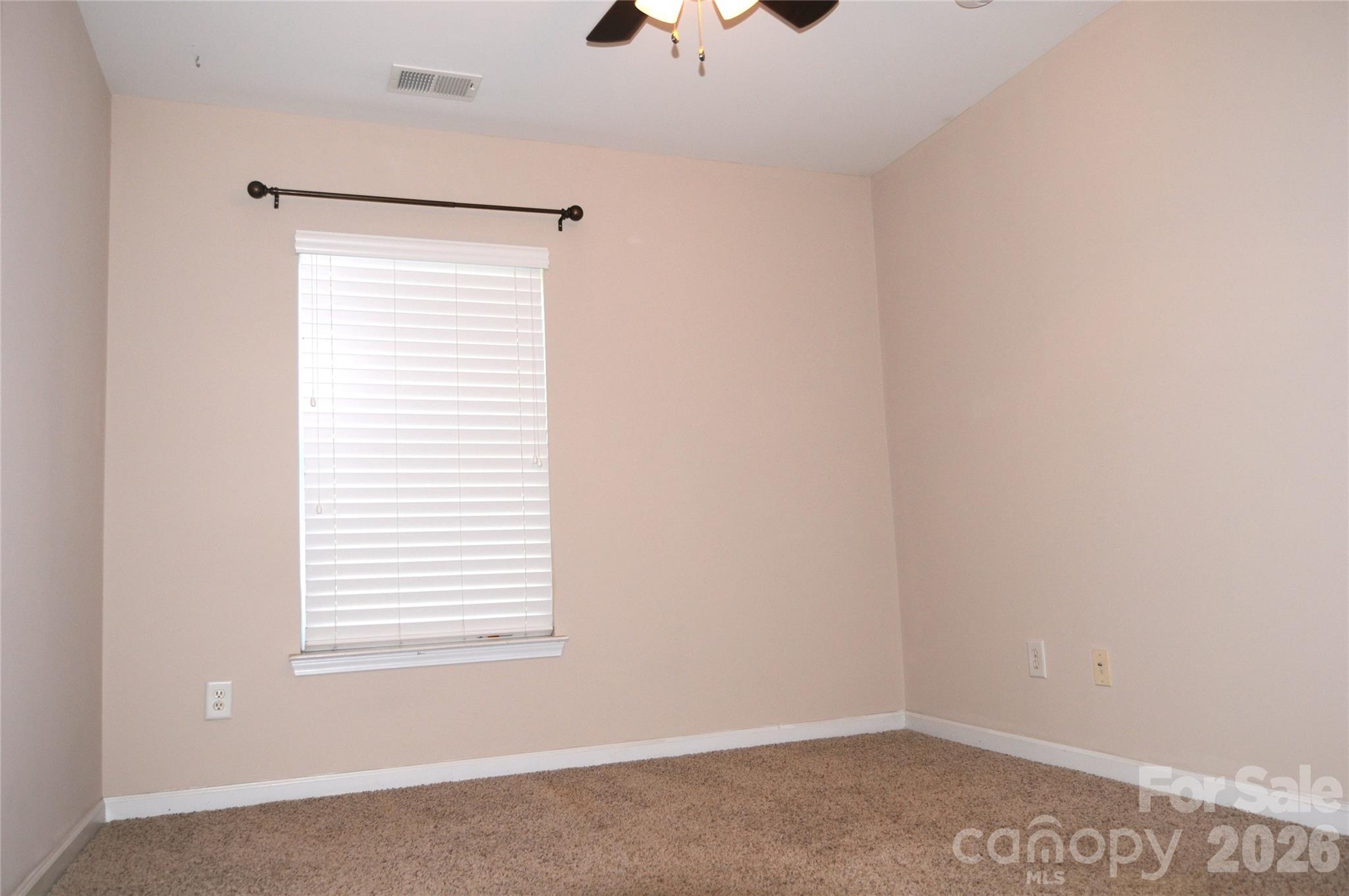 12735 Cross Dale Drive — Huntersville