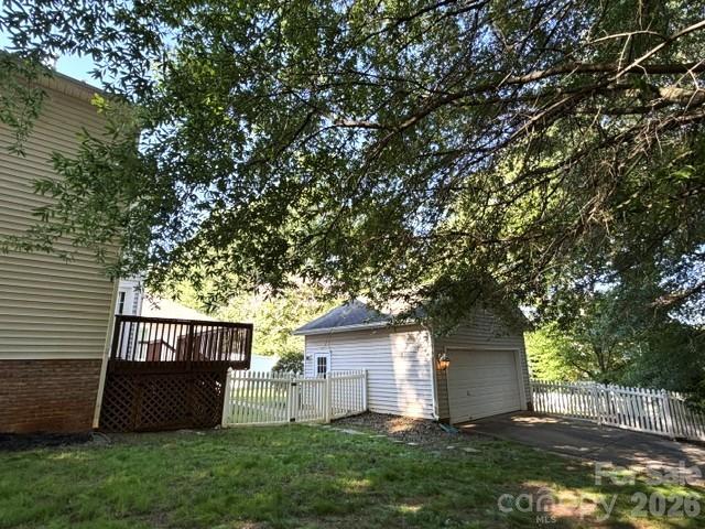 12735 Cross Dale Drive — Huntersville