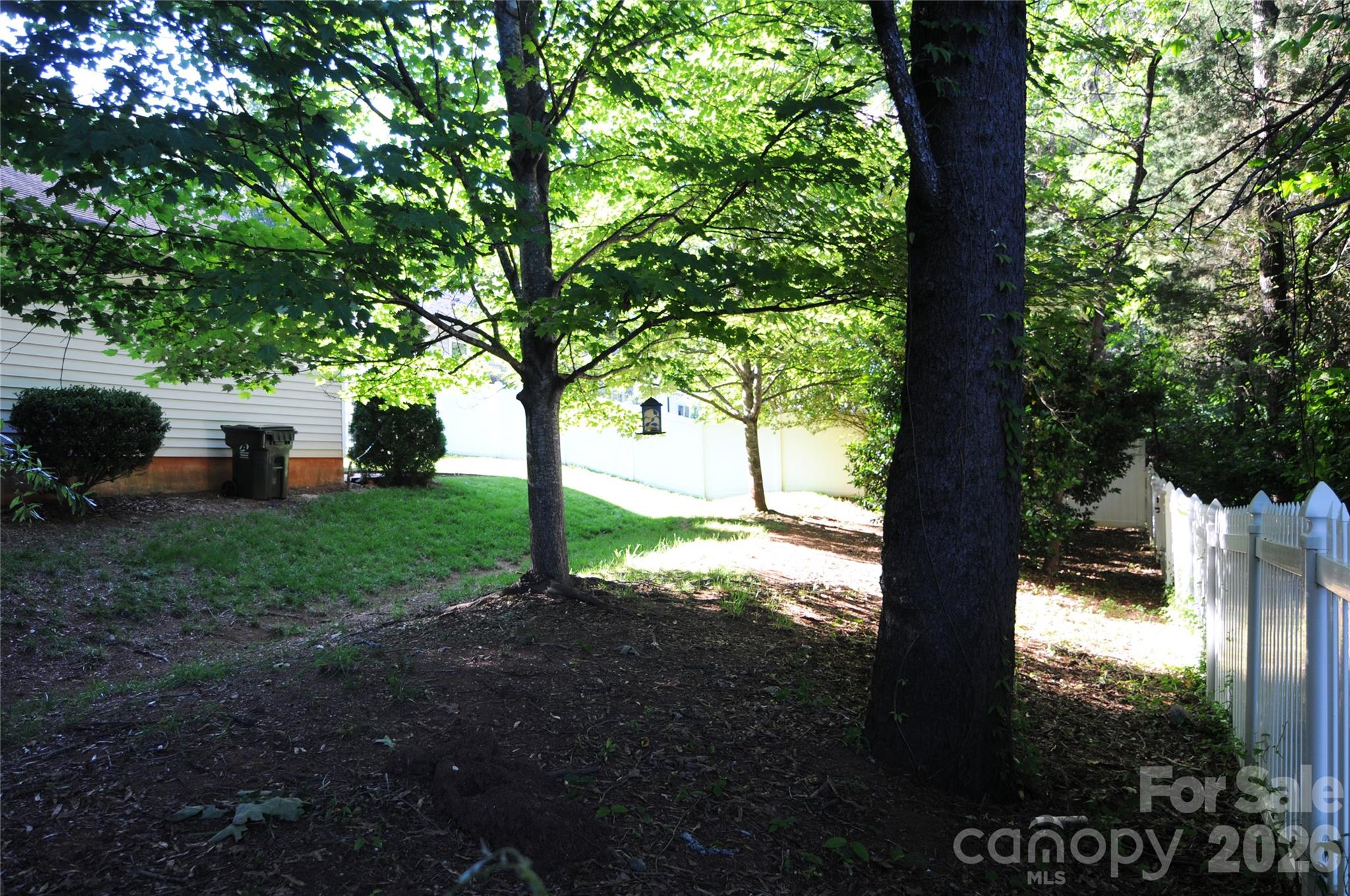12735 Cross Dale Drive — Huntersville