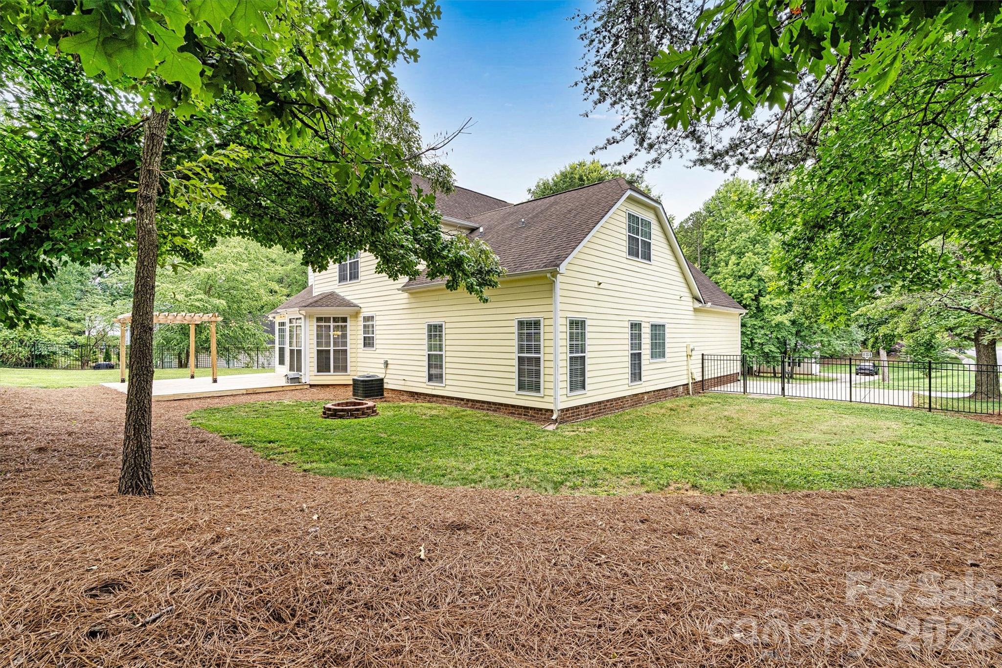 7001 Plough Drive — Mint Hill