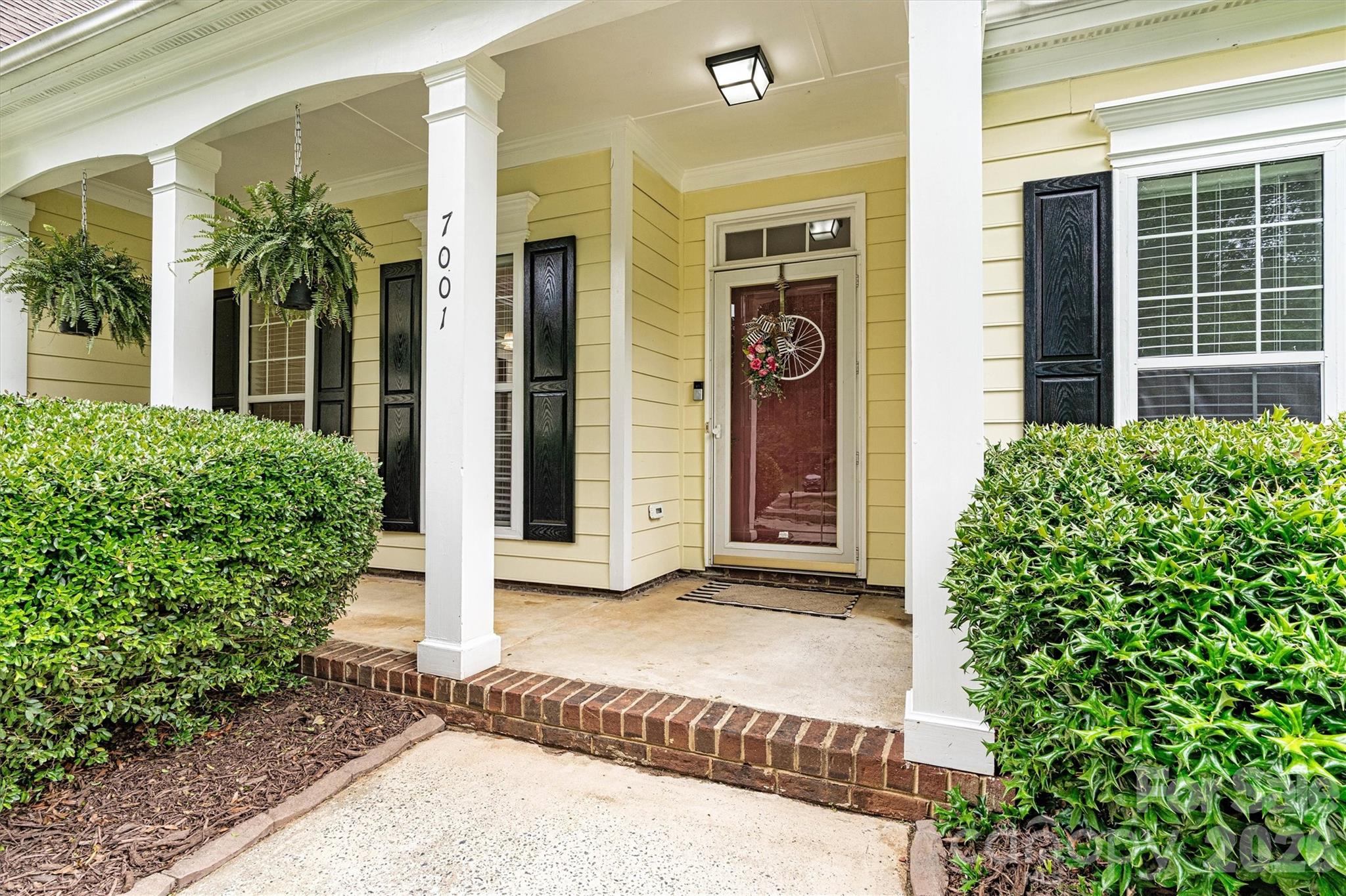 7001 Plough Drive — Mint Hill