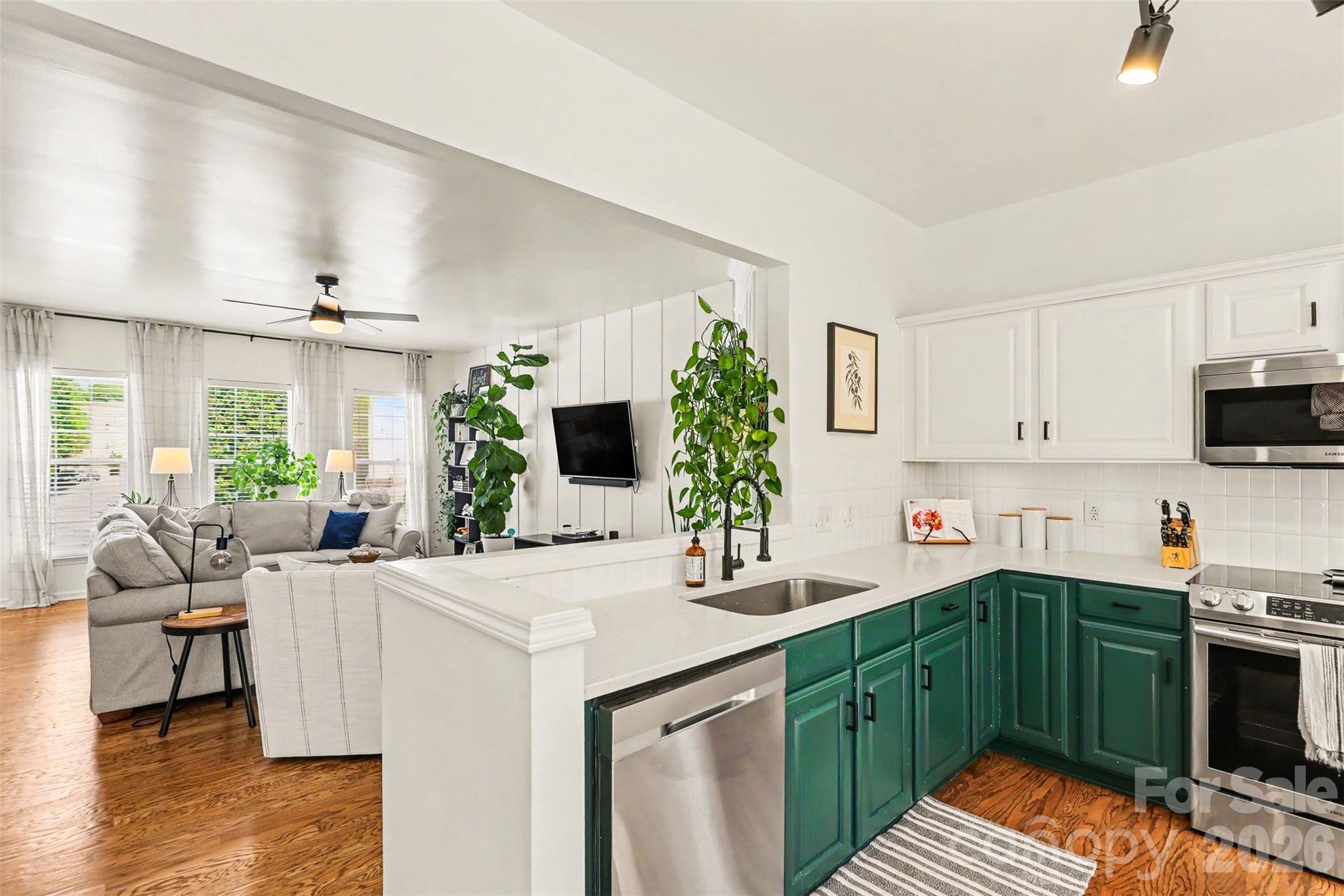 2914 Duvalla Avenue — Charlotte