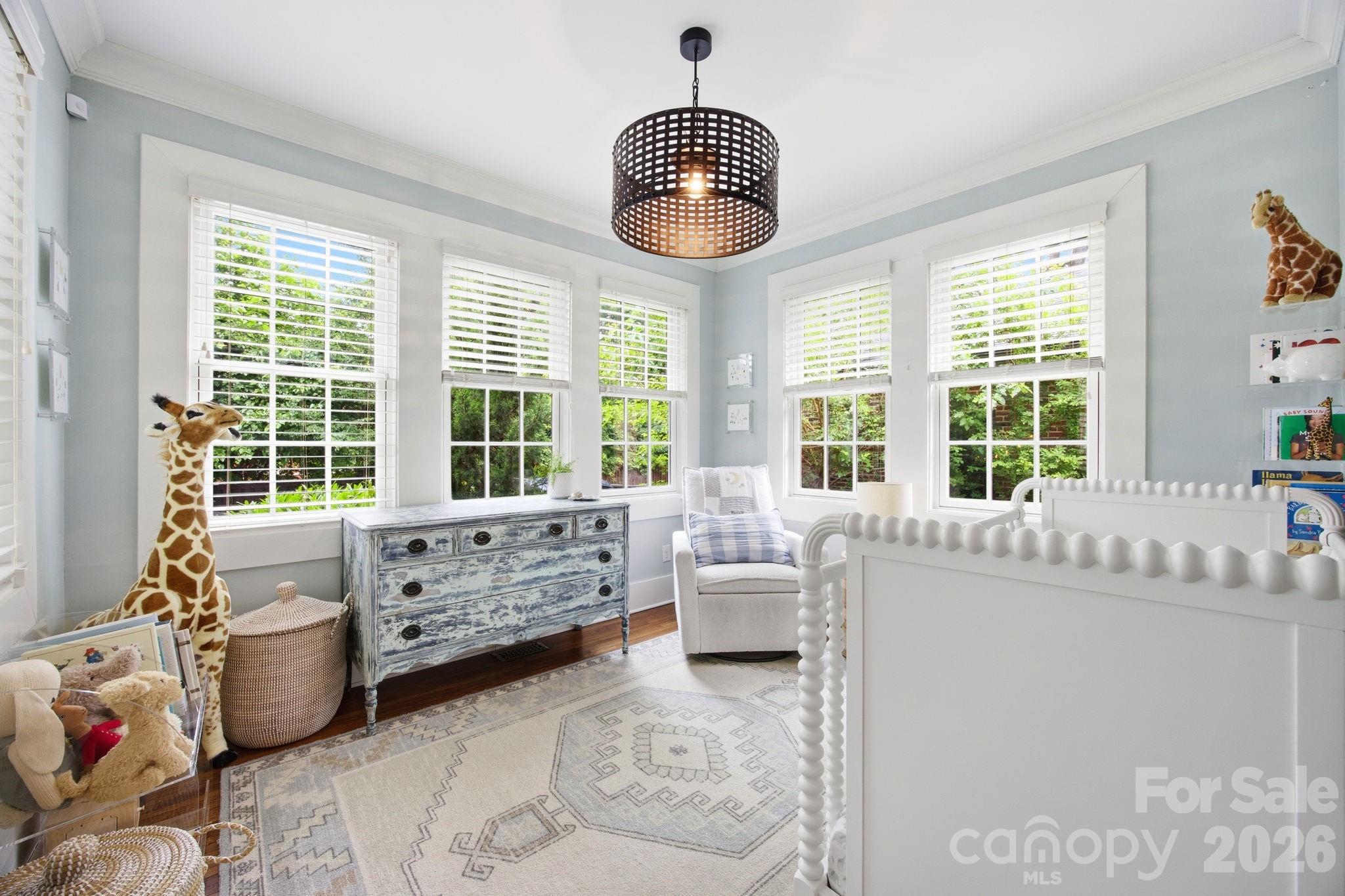 1726 S Mint Street — Charlotte