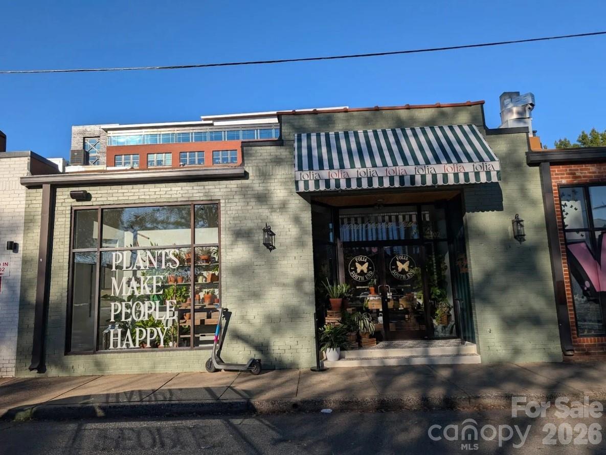 1726 S Mint Street — Charlotte