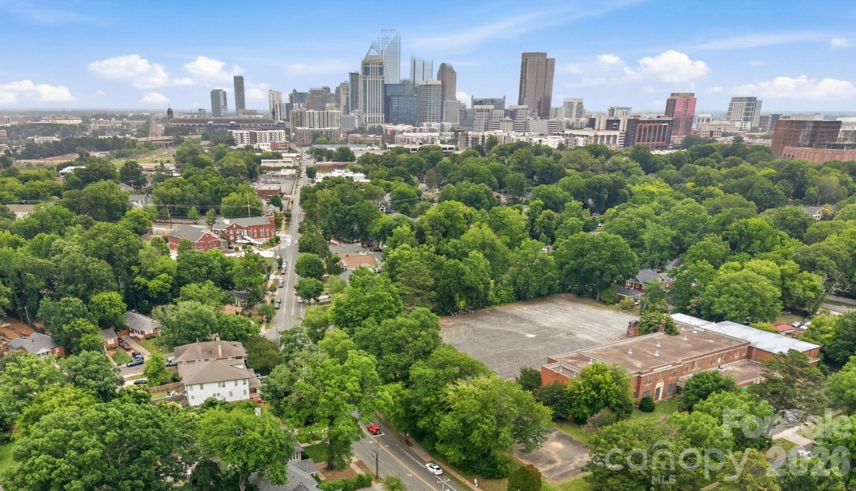 1726 S Mint Street — Charlotte
