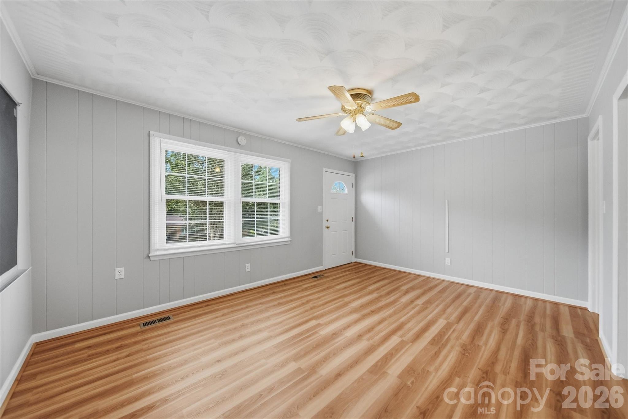 9357 Keller Avenue — Hildebran