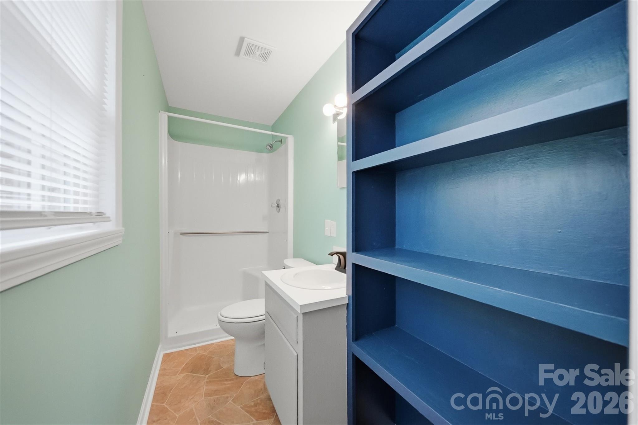 9357 Keller Avenue — Hildebran