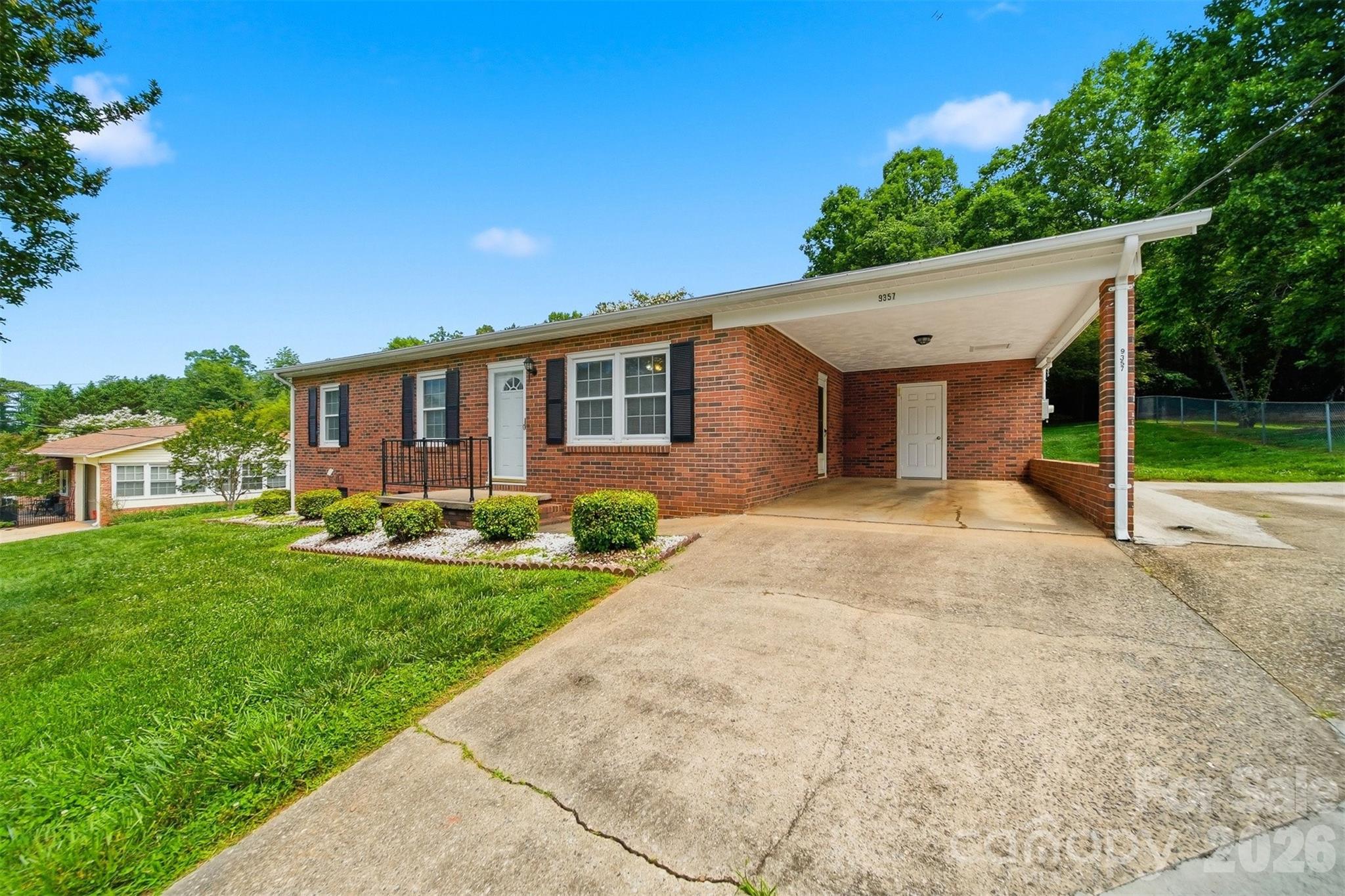 9357 Keller Avenue — Hildebran