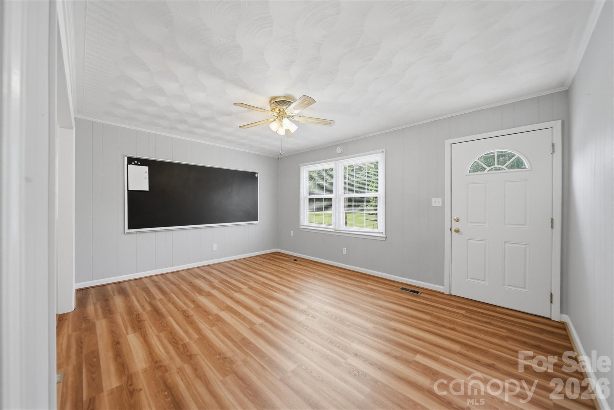9357 Keller Avenue — Hildebran