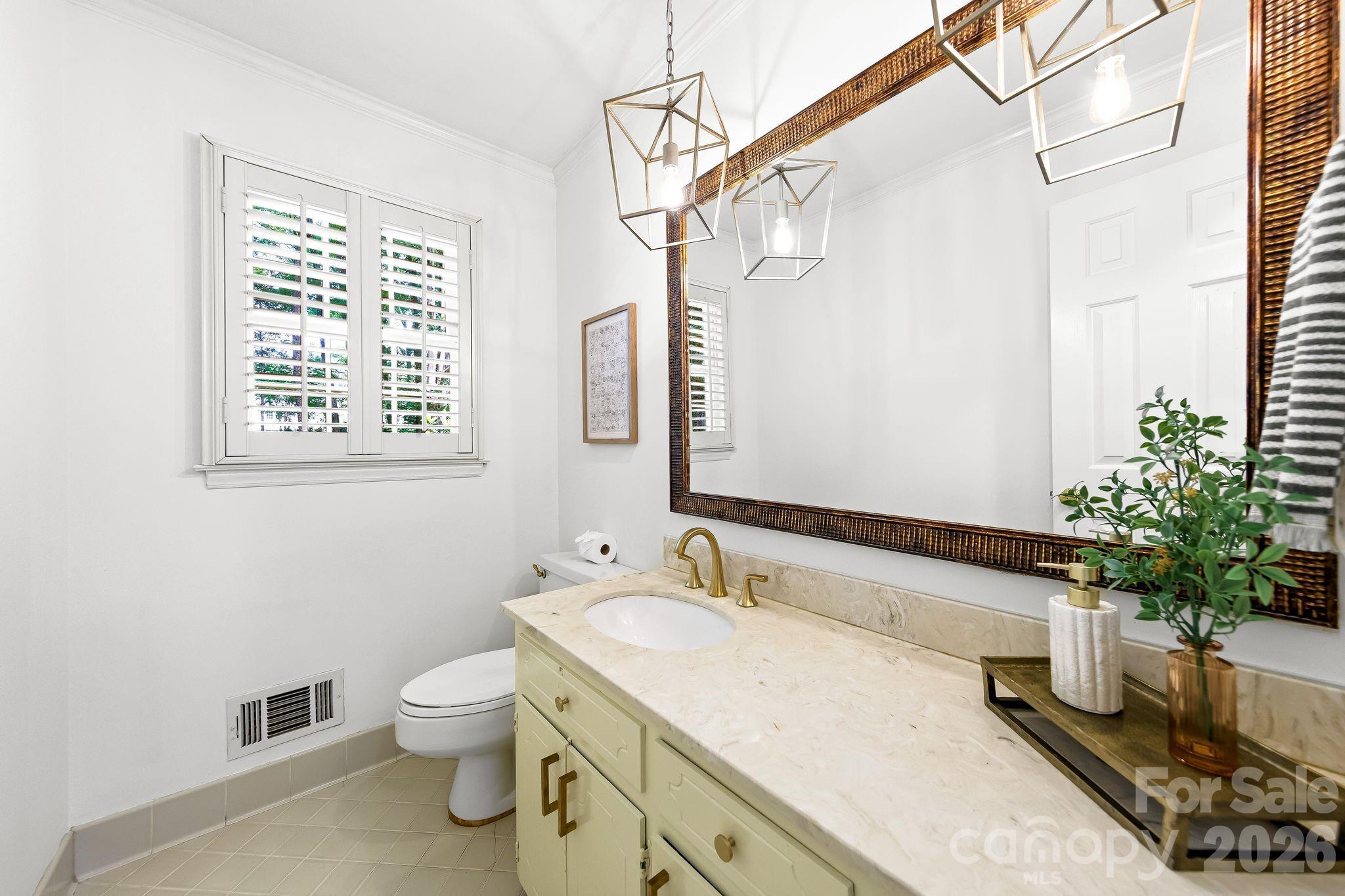 5901 Grosner Place — Charlotte