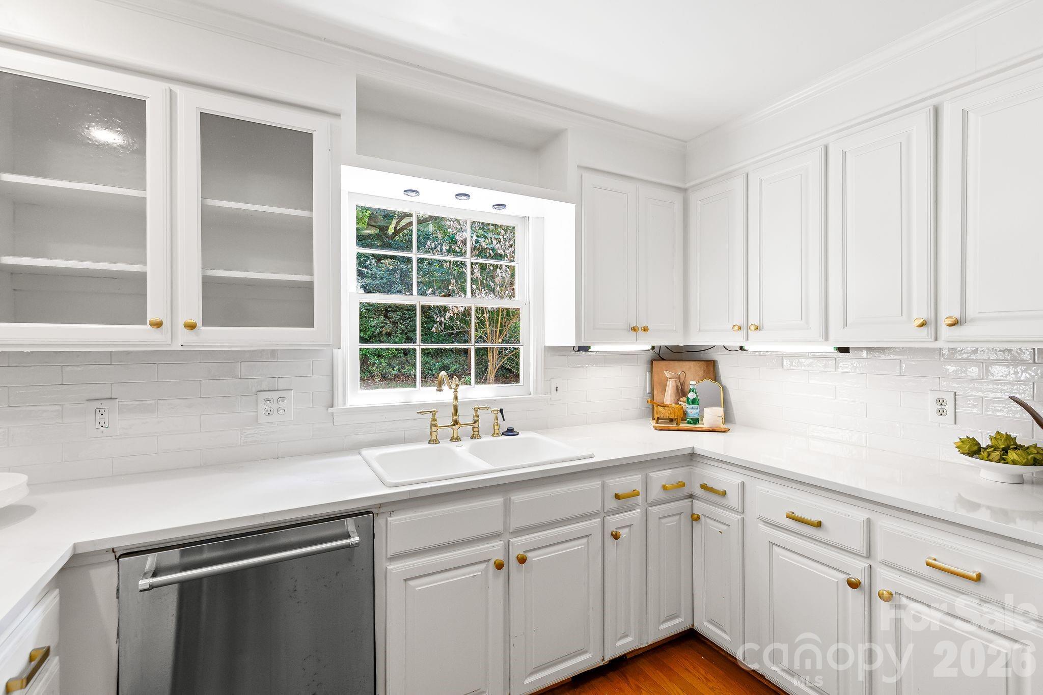 5901 Grosner Place — Charlotte