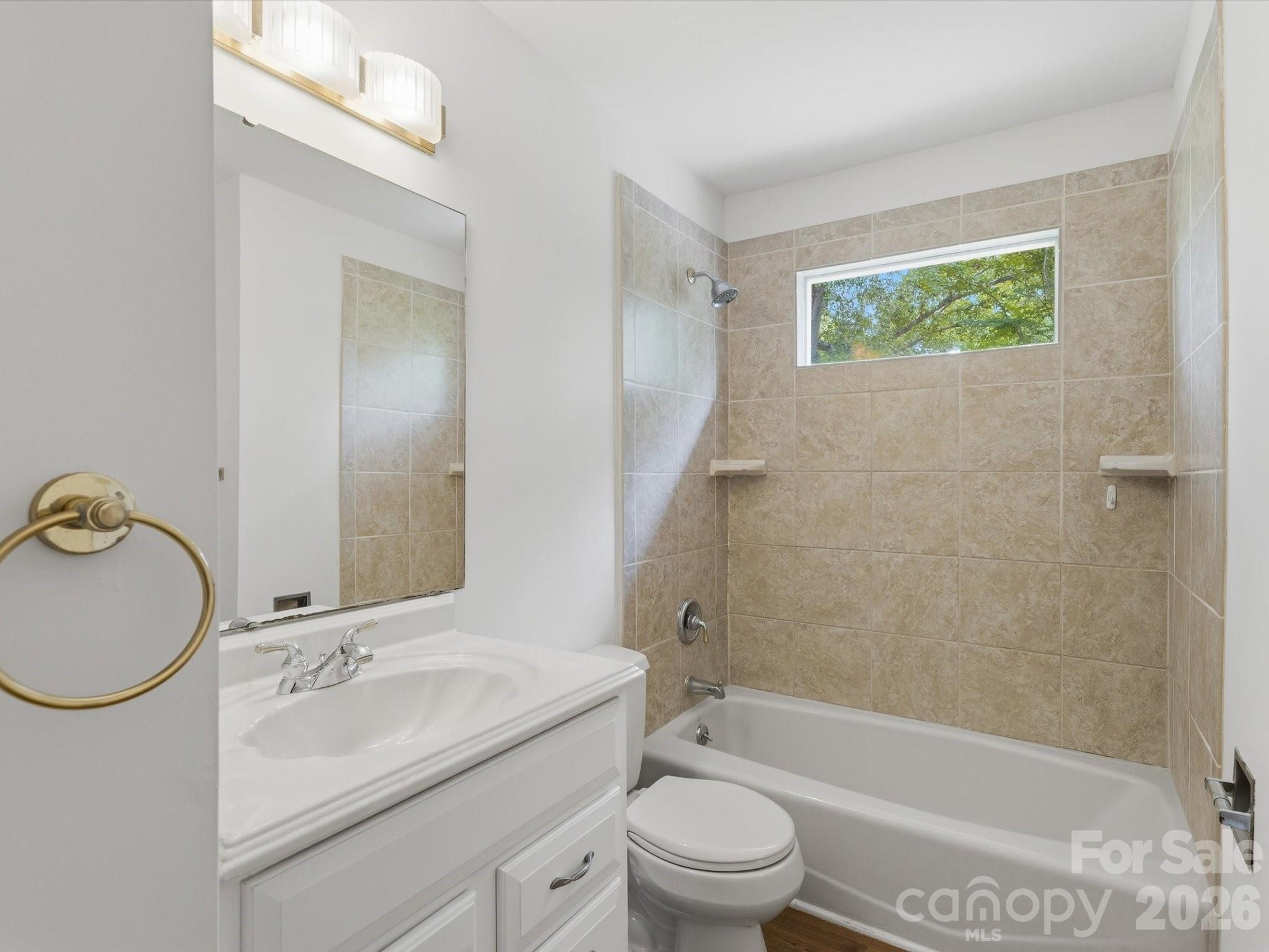 3130 Rea Road — Charlotte