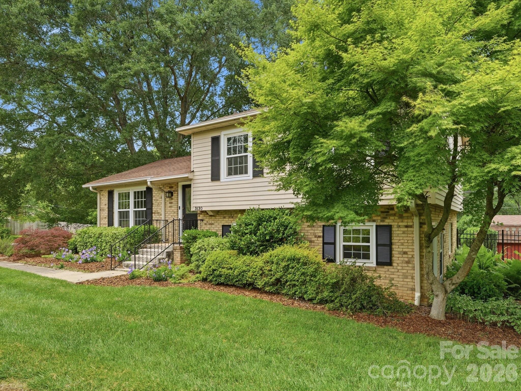 3130 Rea Road — Charlotte