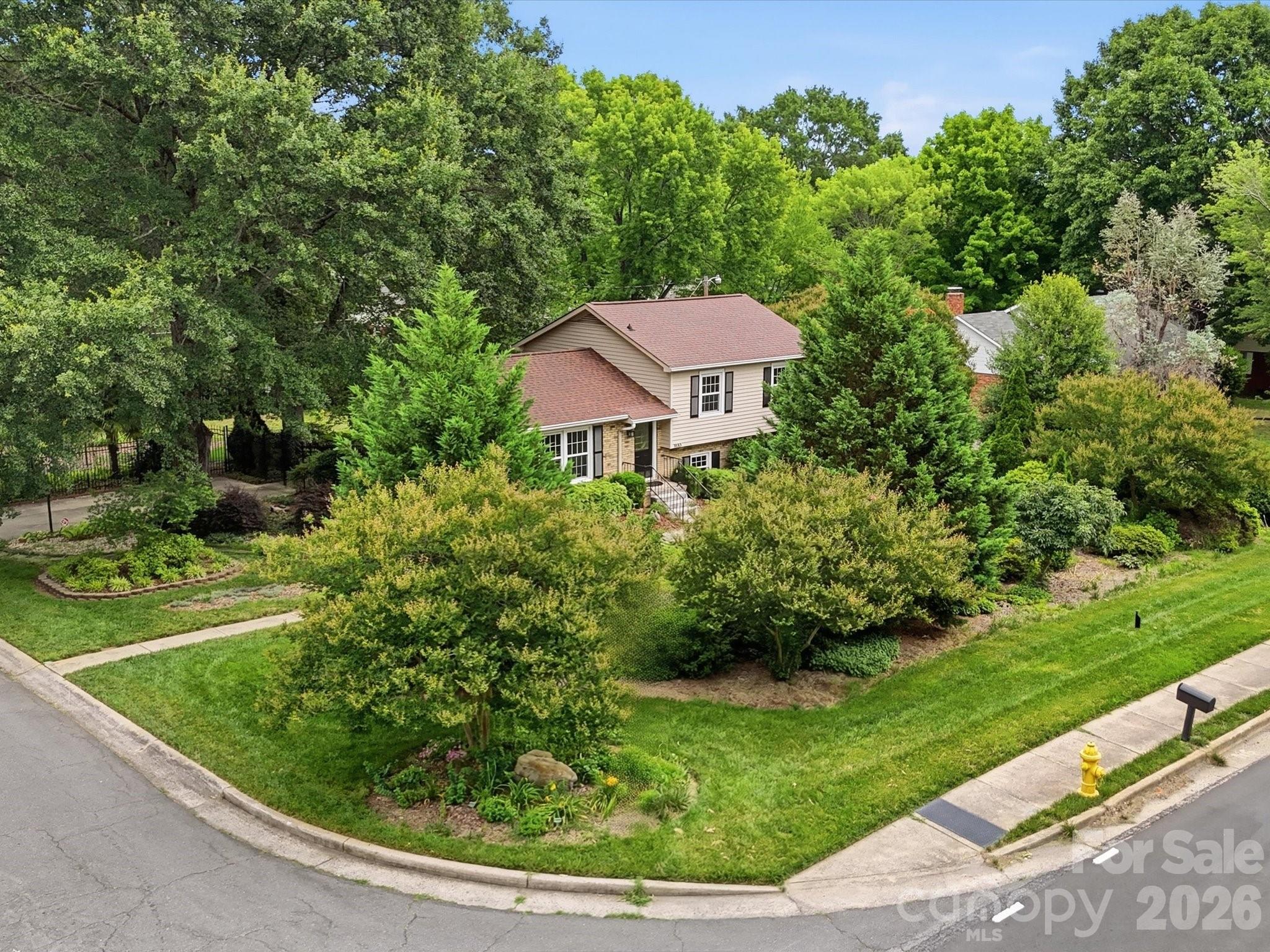 3130 Rea Road — Charlotte