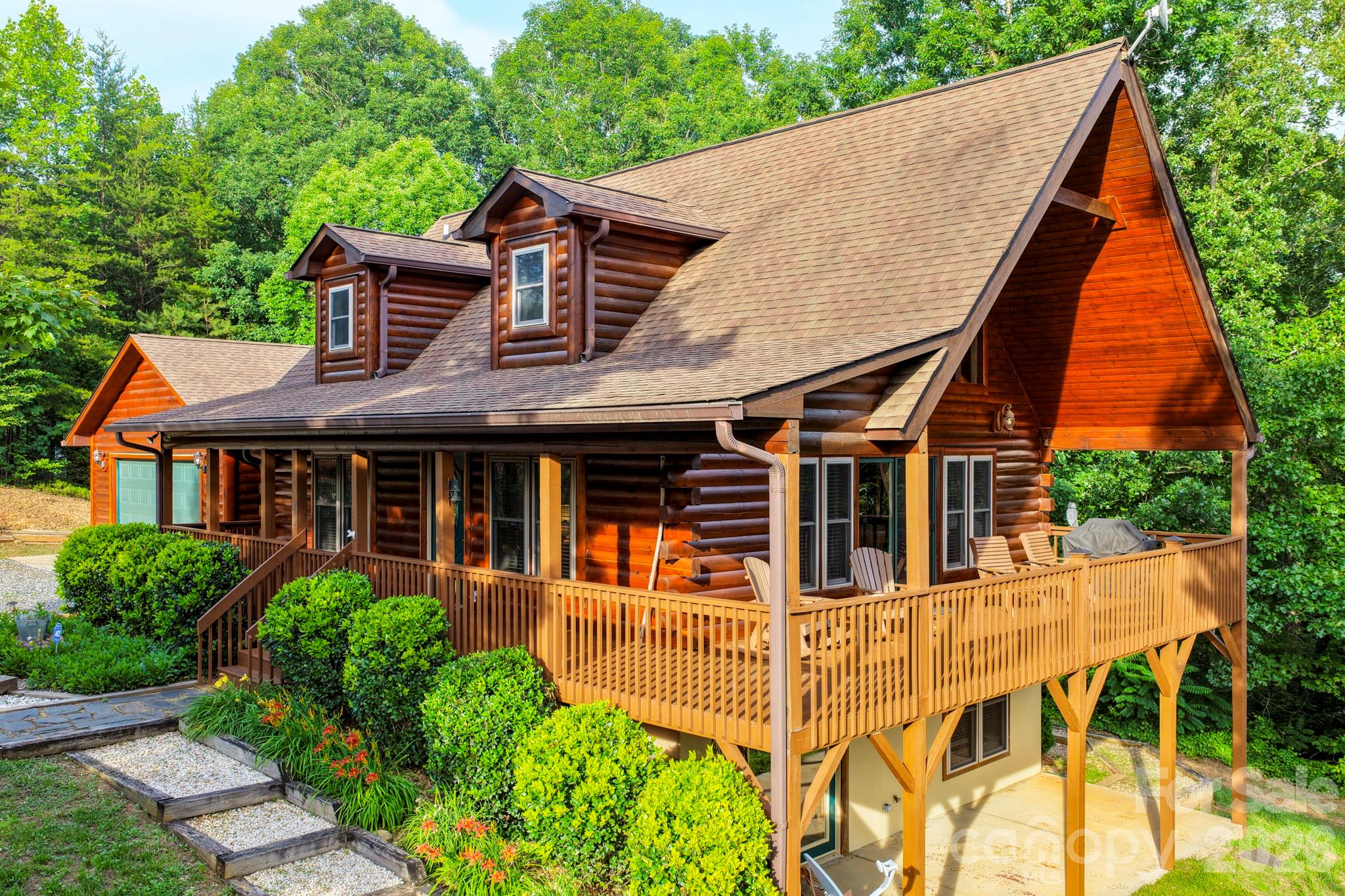 603 Laurel Lakes Parkway — Lake Lure