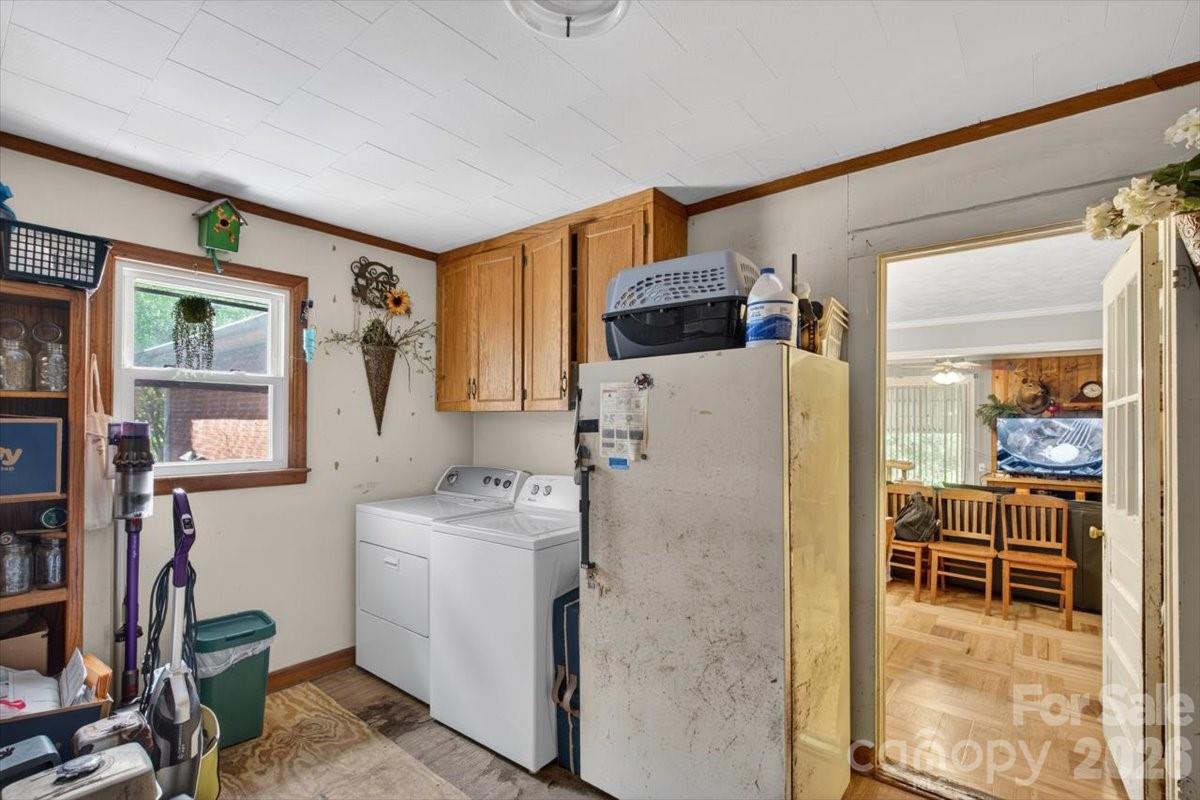 929 Shearers Road — Mooresville