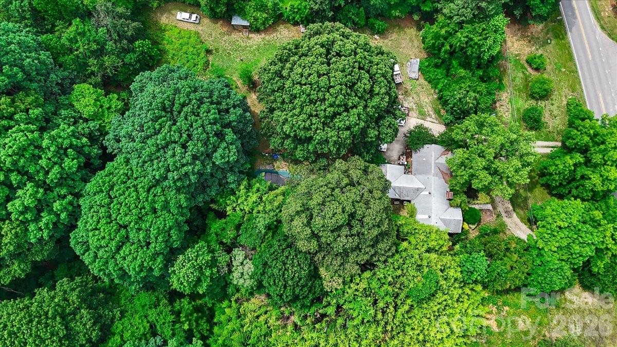 929 Shearers Road — Mooresville