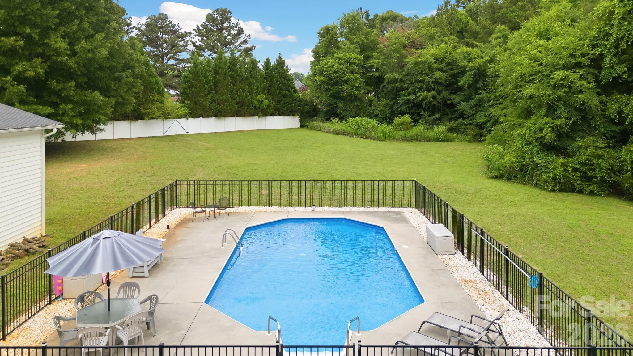 825 Timberlane Trail — Salisbury