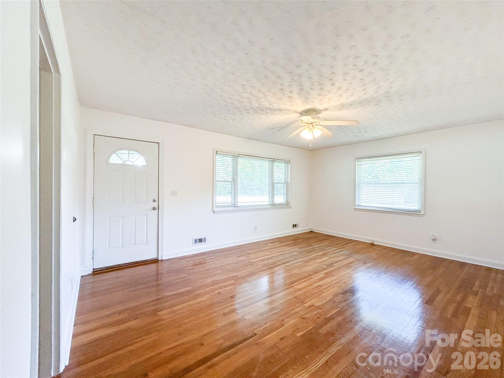 119 Hillcrest Street — Shelby