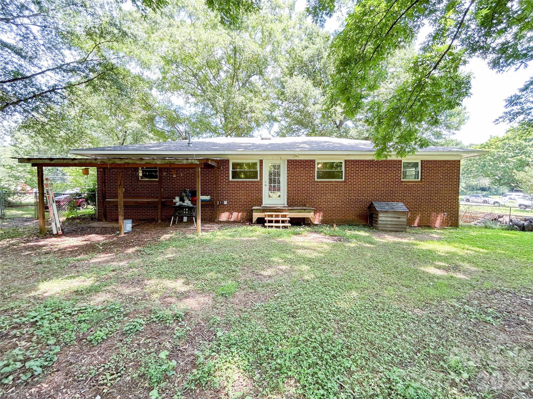 119 Hillcrest Street — Shelby