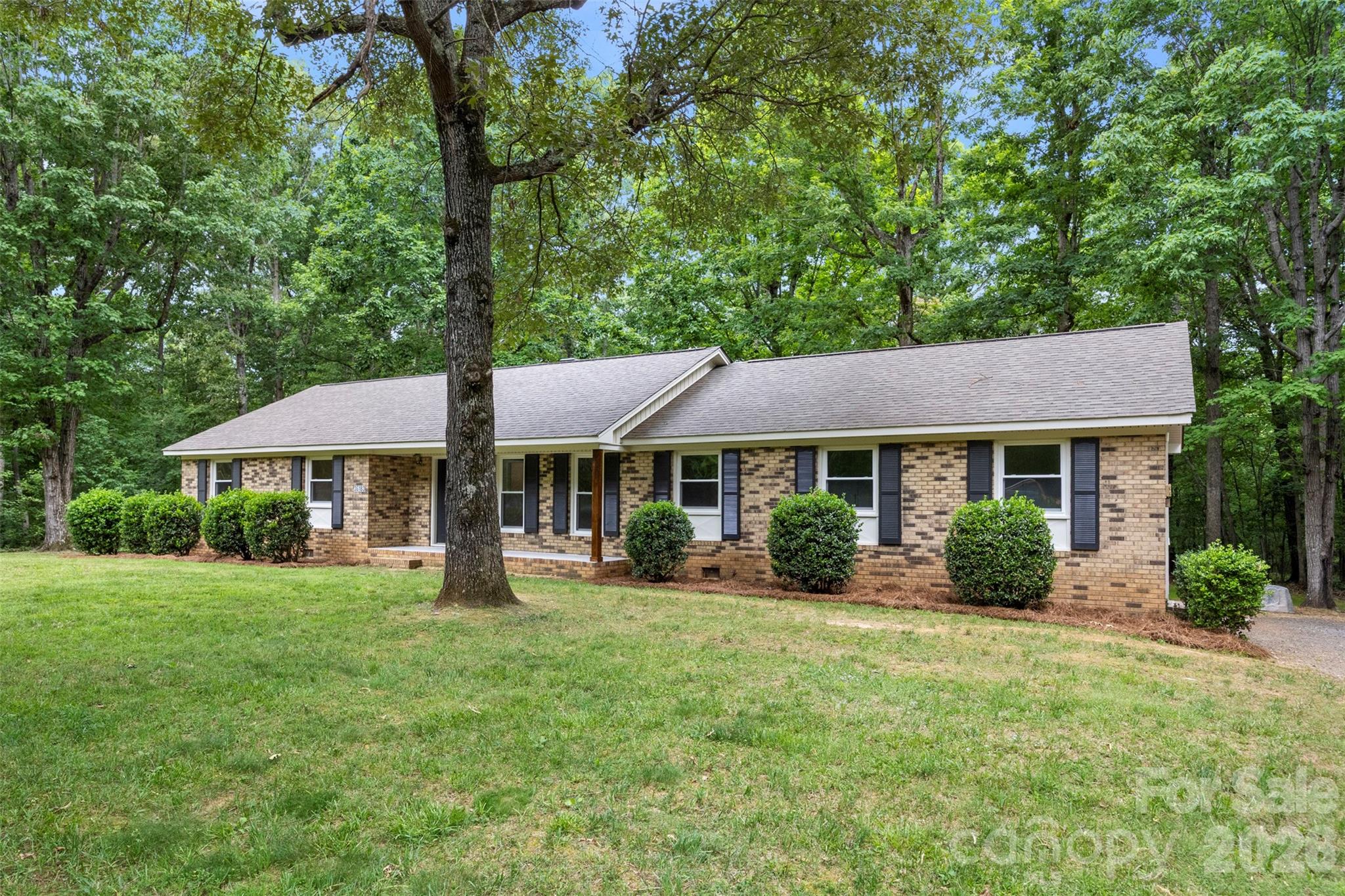 36183 Davis Drive — Albemarle