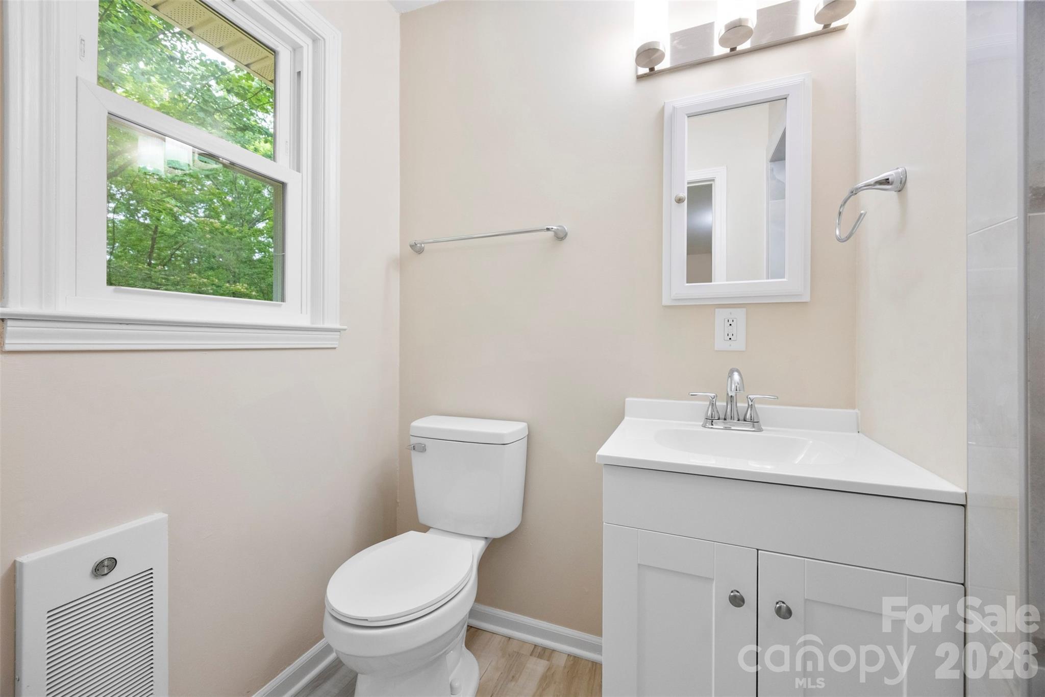 36183 Davis Drive — Albemarle