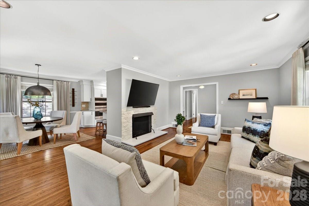 5451 Addison Drive — Charlotte