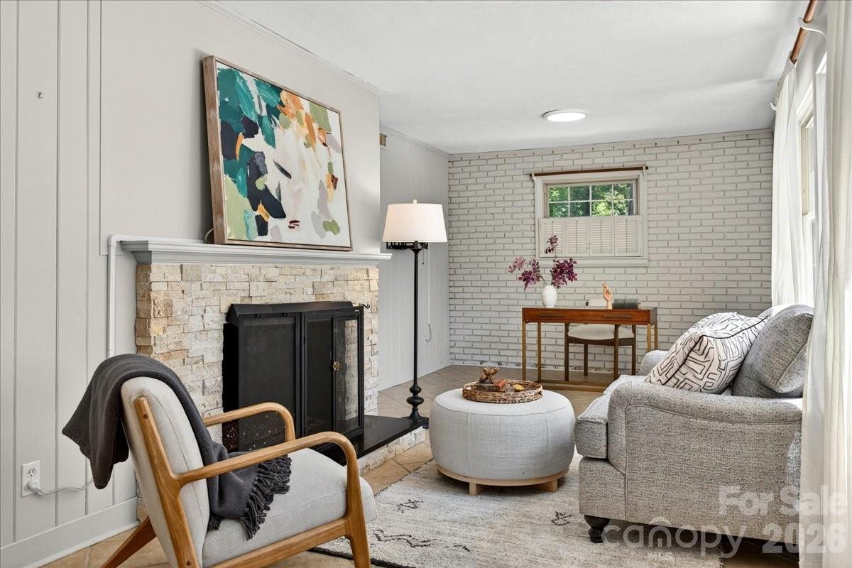5451 Addison Drive — Charlotte