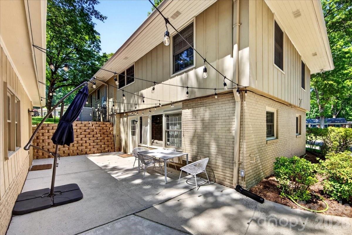 5451 Addison Drive — Charlotte