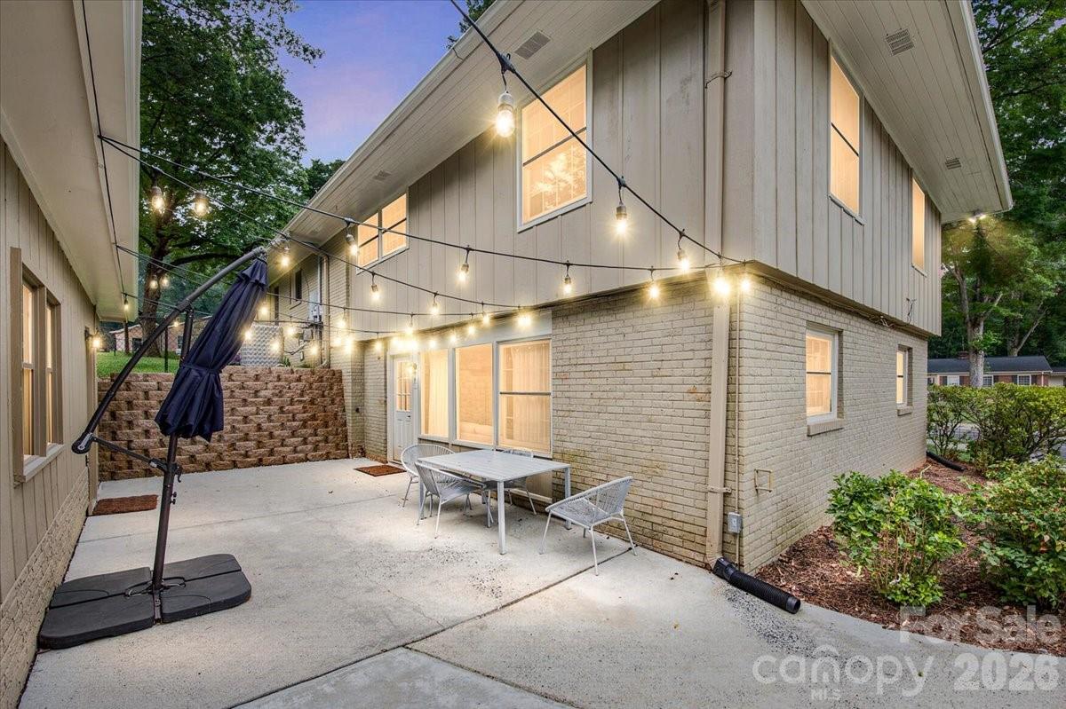 5451 Addison Drive — Charlotte