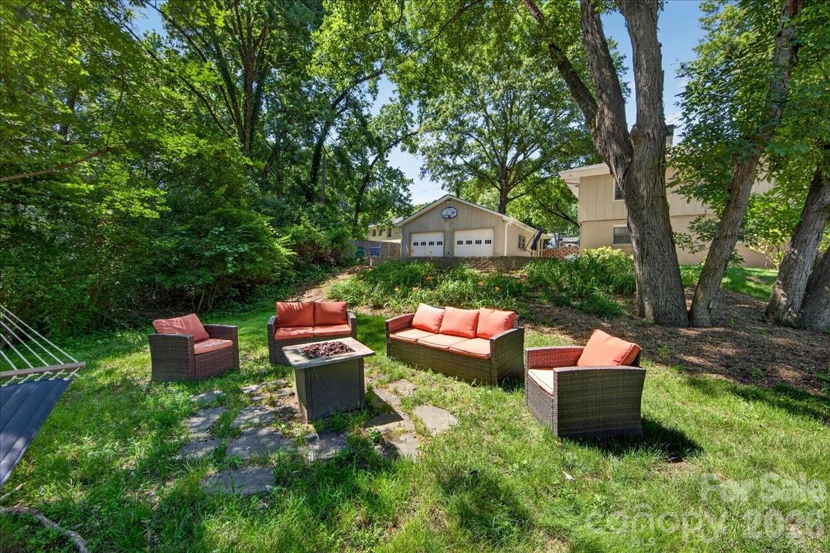 5451 Addison Drive — Charlotte