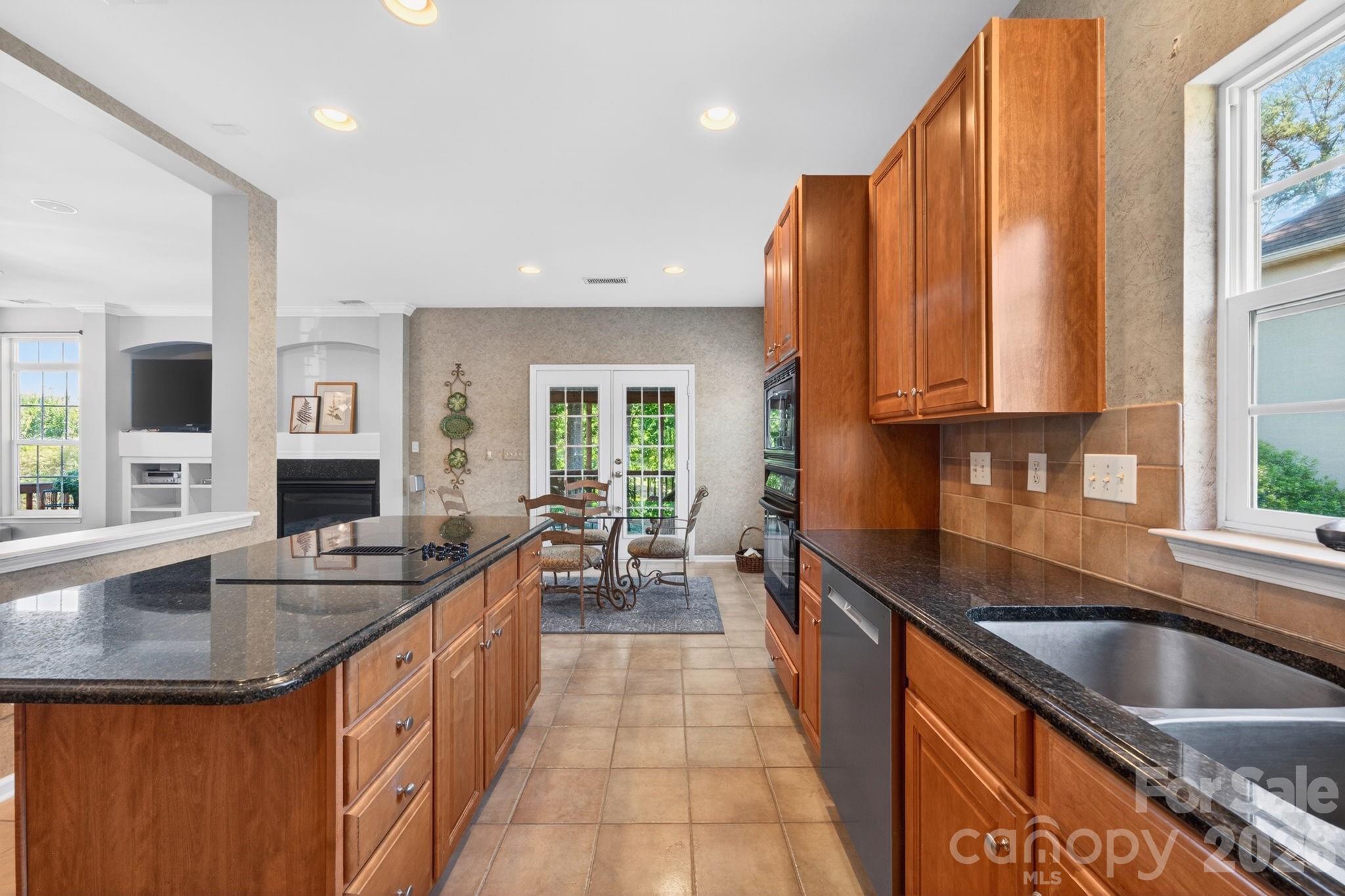 15936 Northstone Drive — Huntersville
