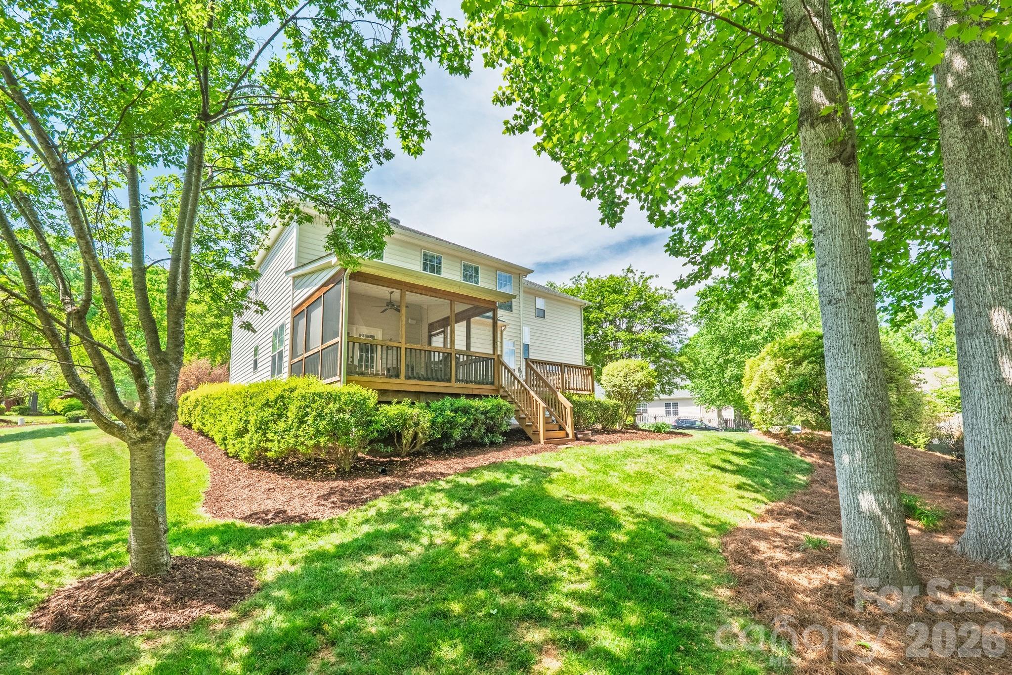 15936 Northstone Drive — Huntersville