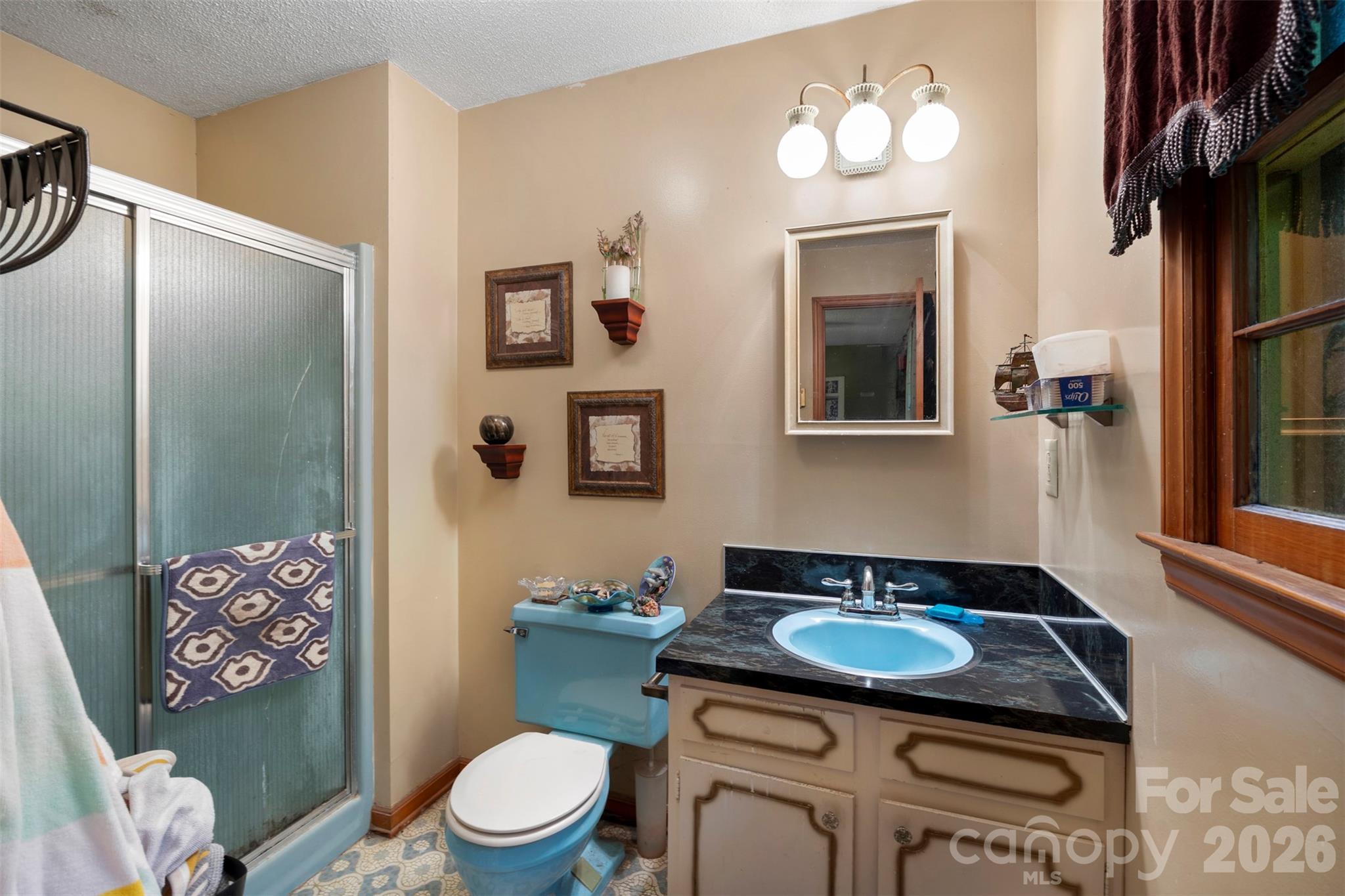 5139 E Dixon Boulevard — Kings Mountain