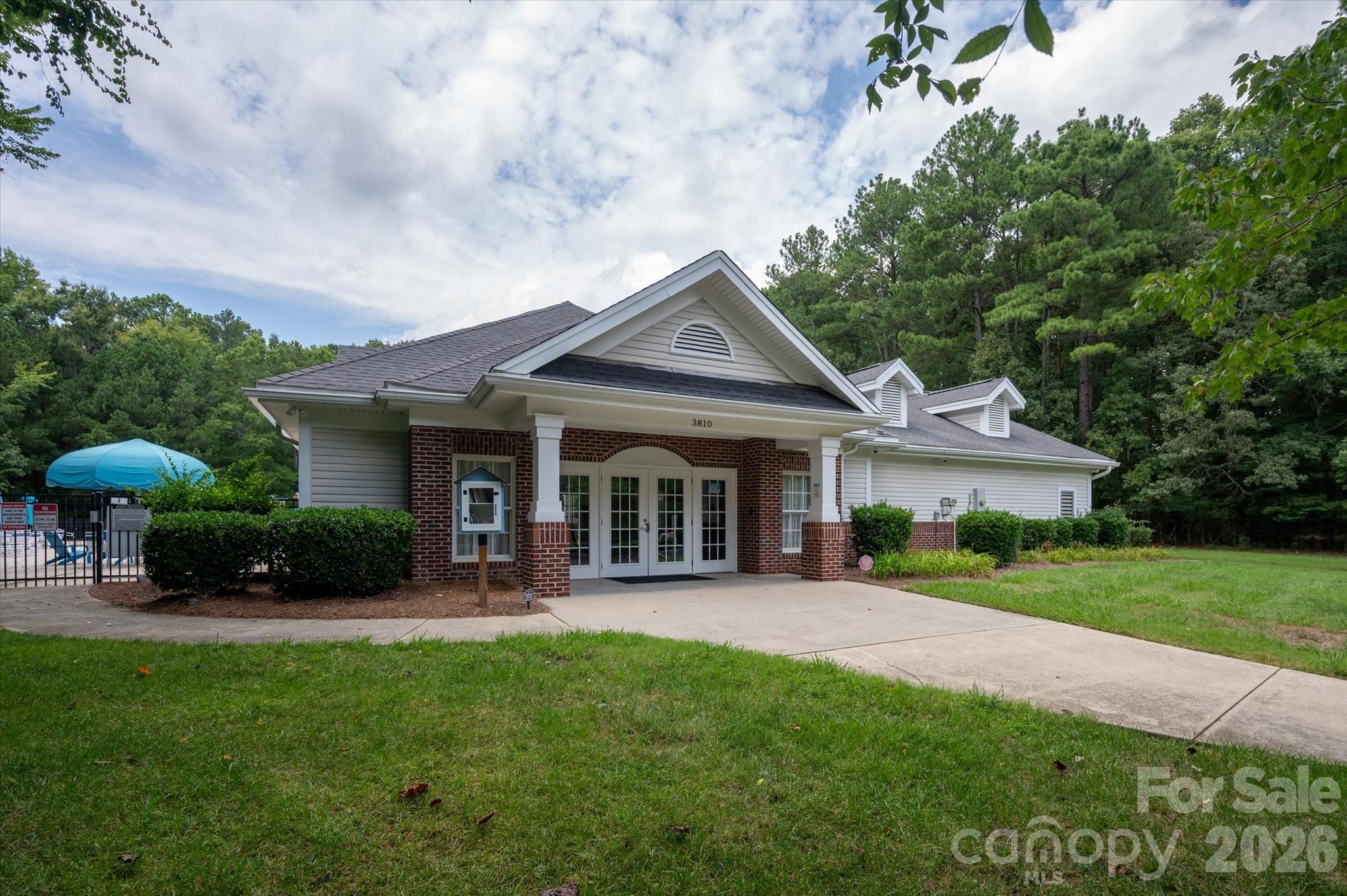 4134 Oakton Ridge Court — Matthews