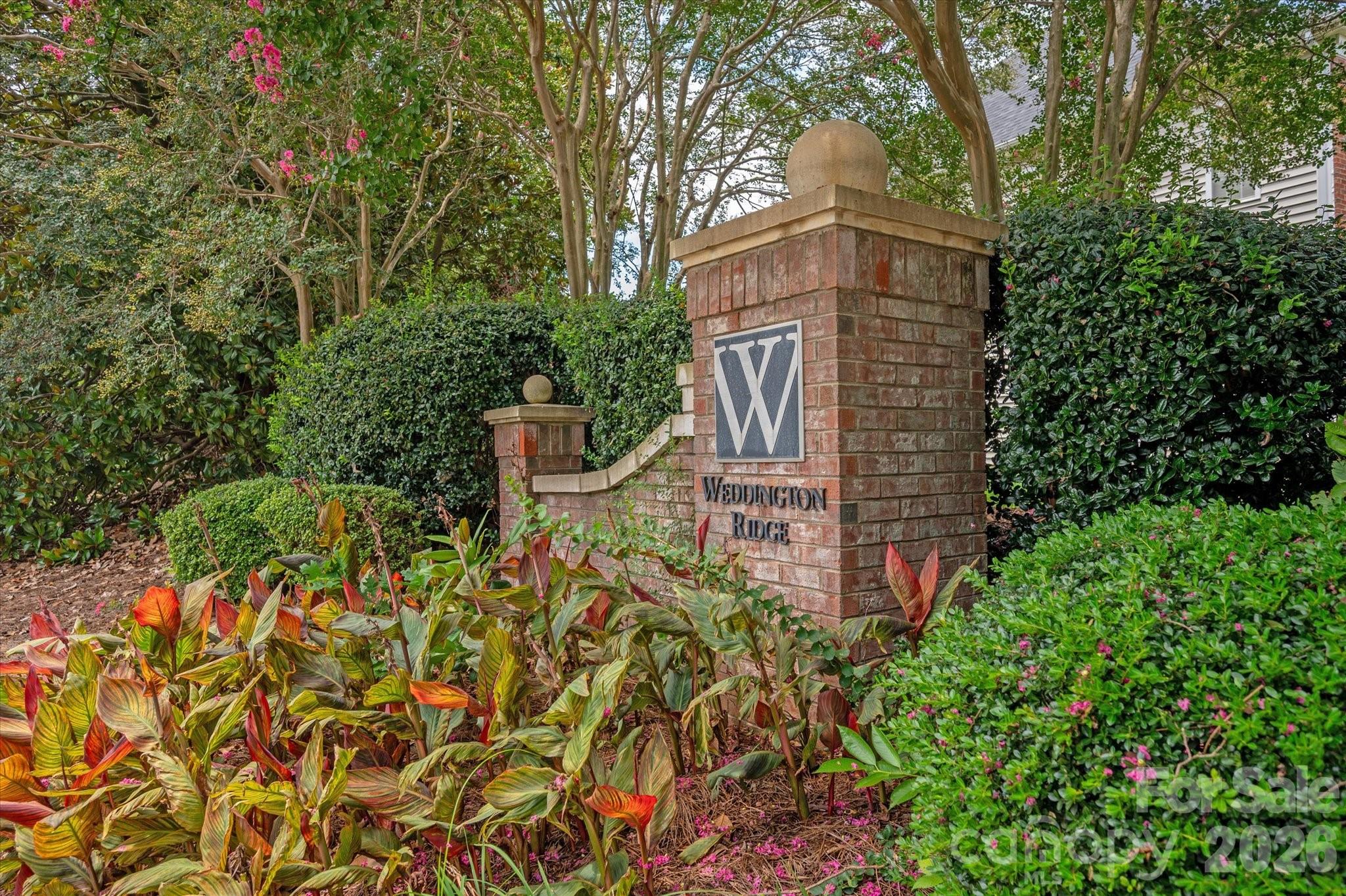 4134 Oakton Ridge Court — Matthews