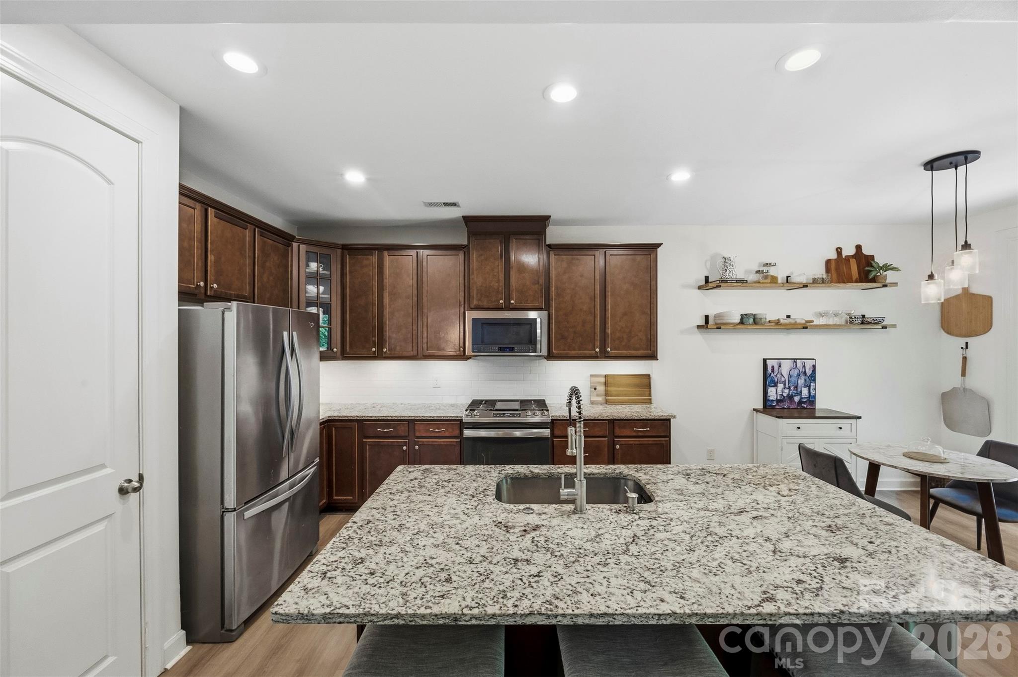 7116 Toxaway Lane — Charlotte