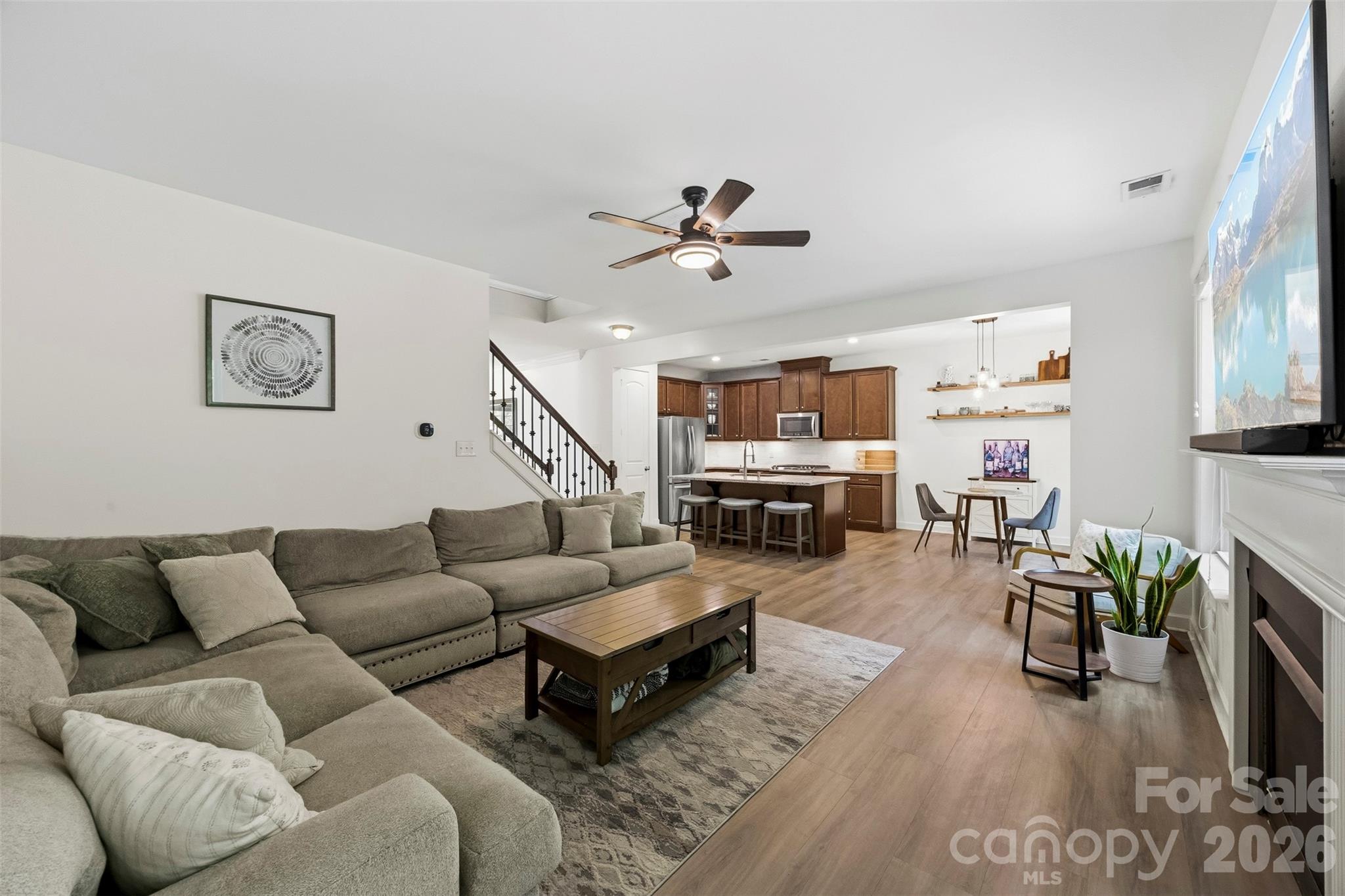 7116 Toxaway Lane — Charlotte