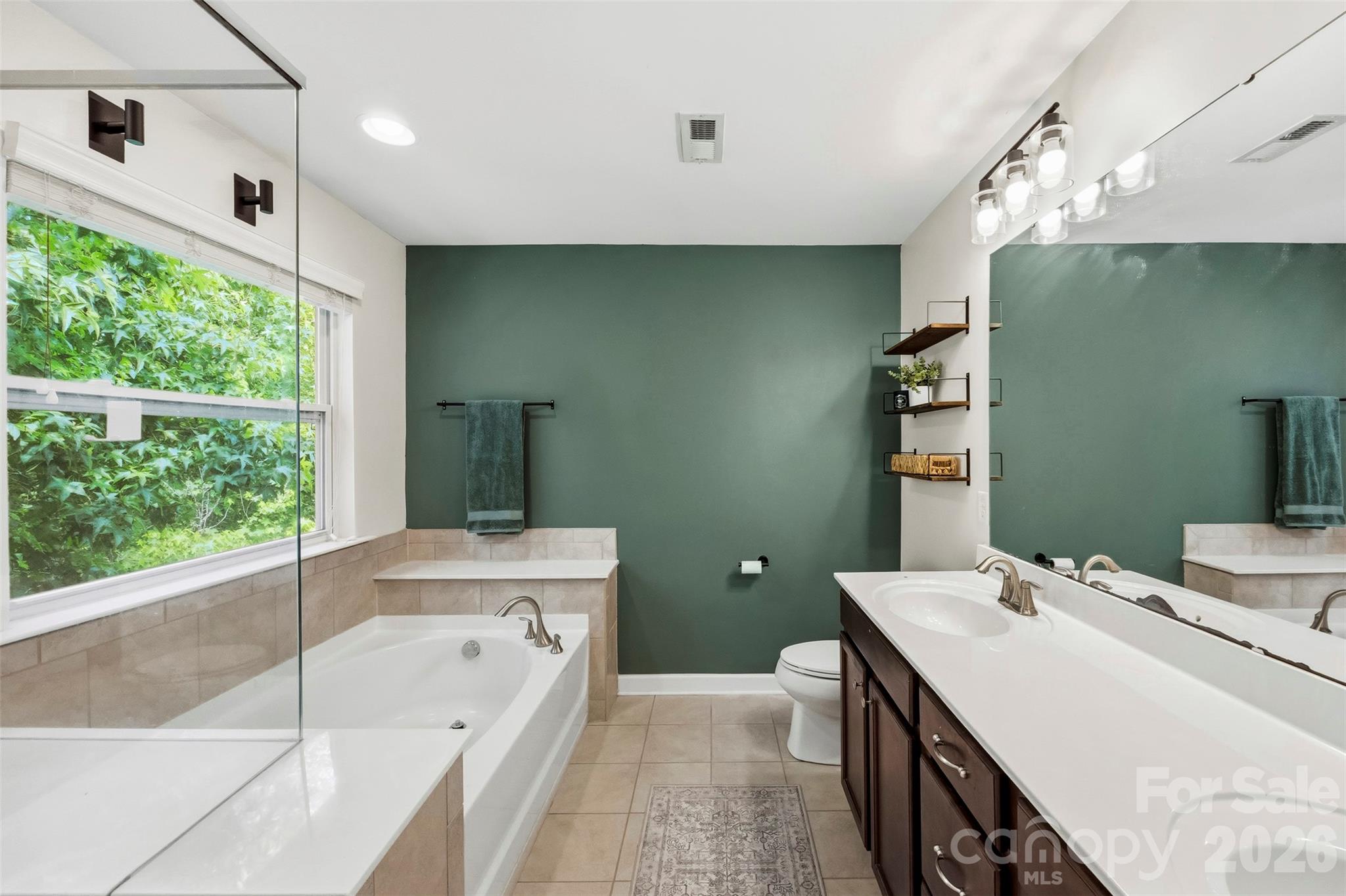 7116 Toxaway Lane — Charlotte