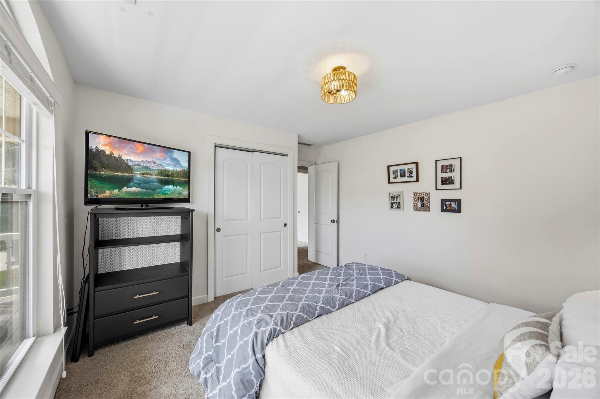 7116 Toxaway Lane — Charlotte
