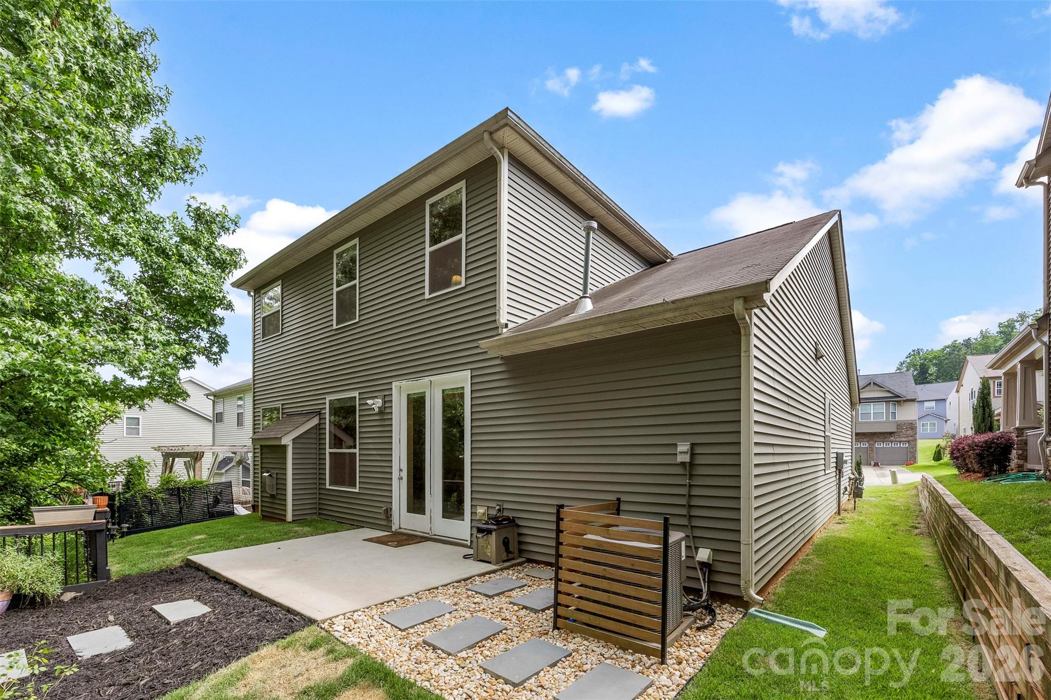 7116 Toxaway Lane — Charlotte